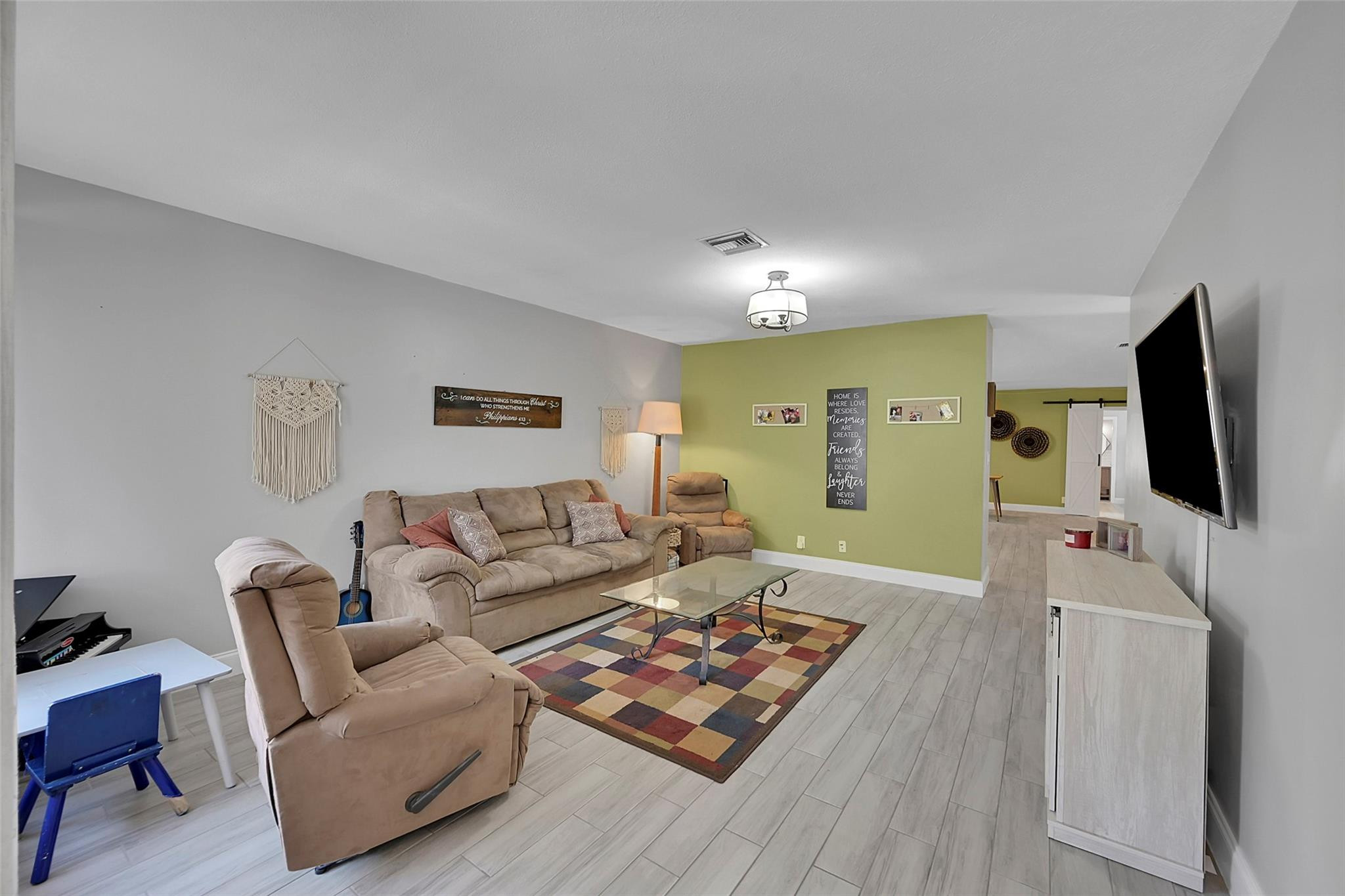 2593 NW 82nd Terrace