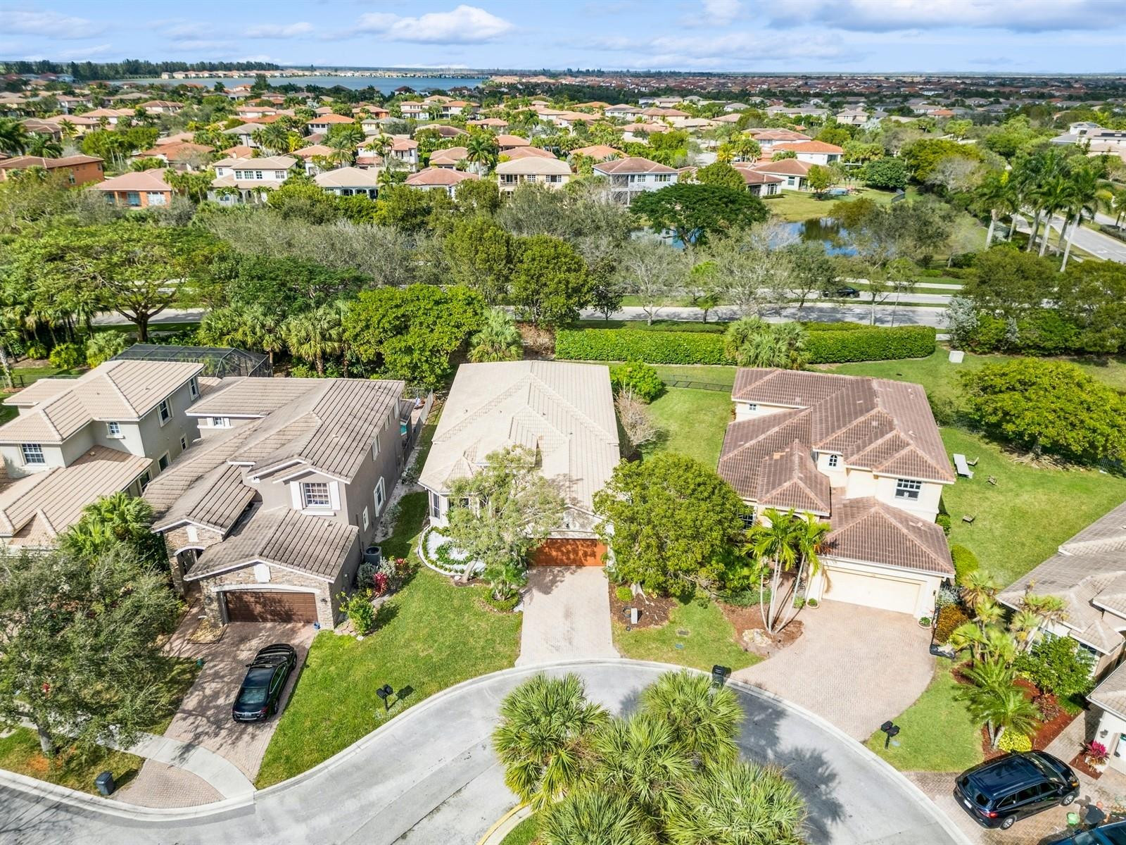 12311 NW 78th Mnr