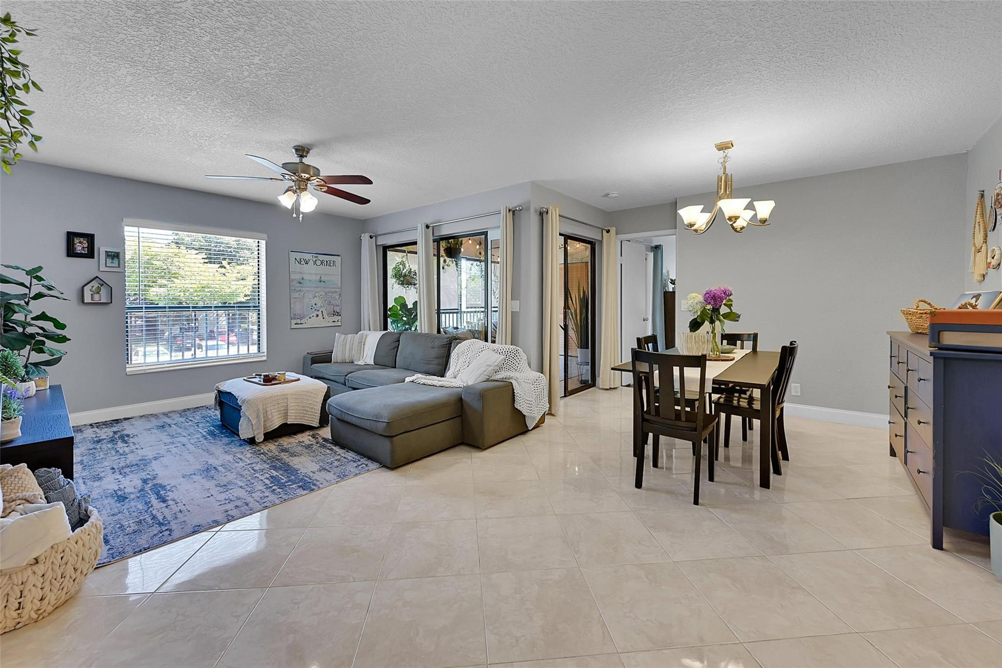 3819 NW 35th St Unit: 1542