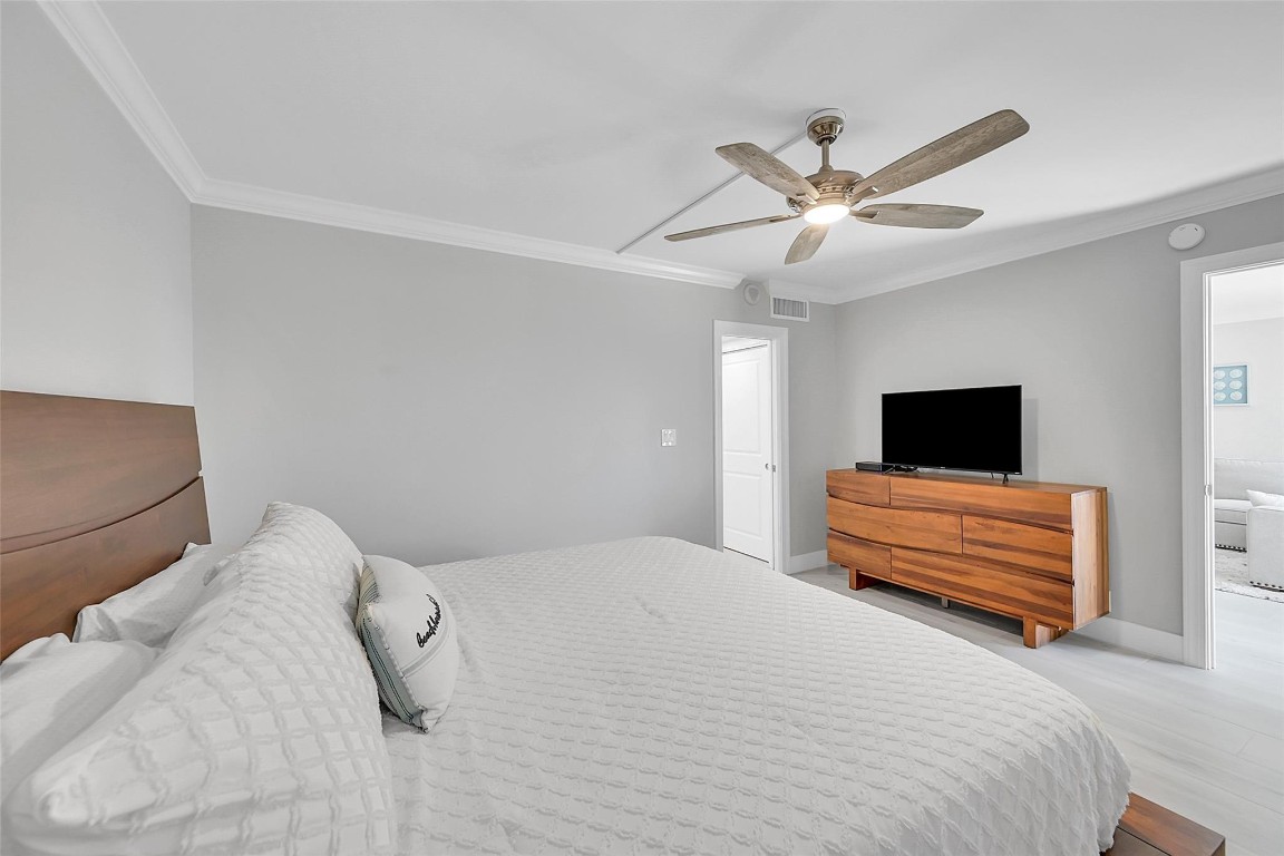 750 N Ocean Blvd 1705