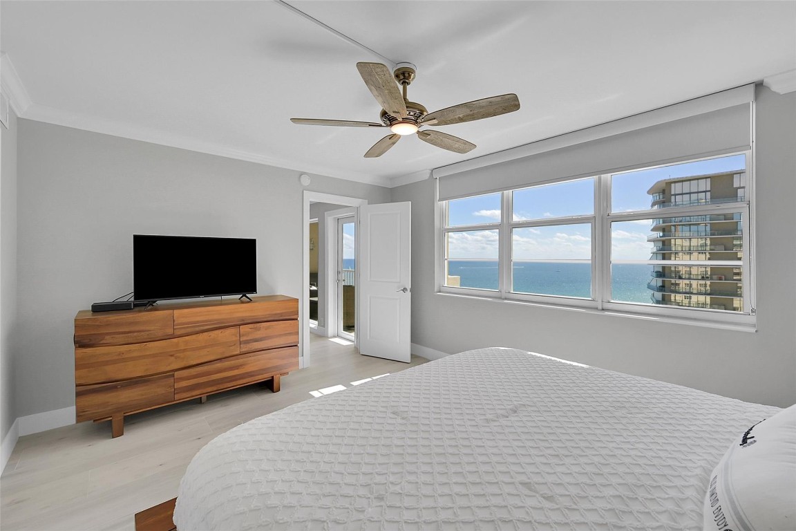 750 N Ocean Blvd 1705