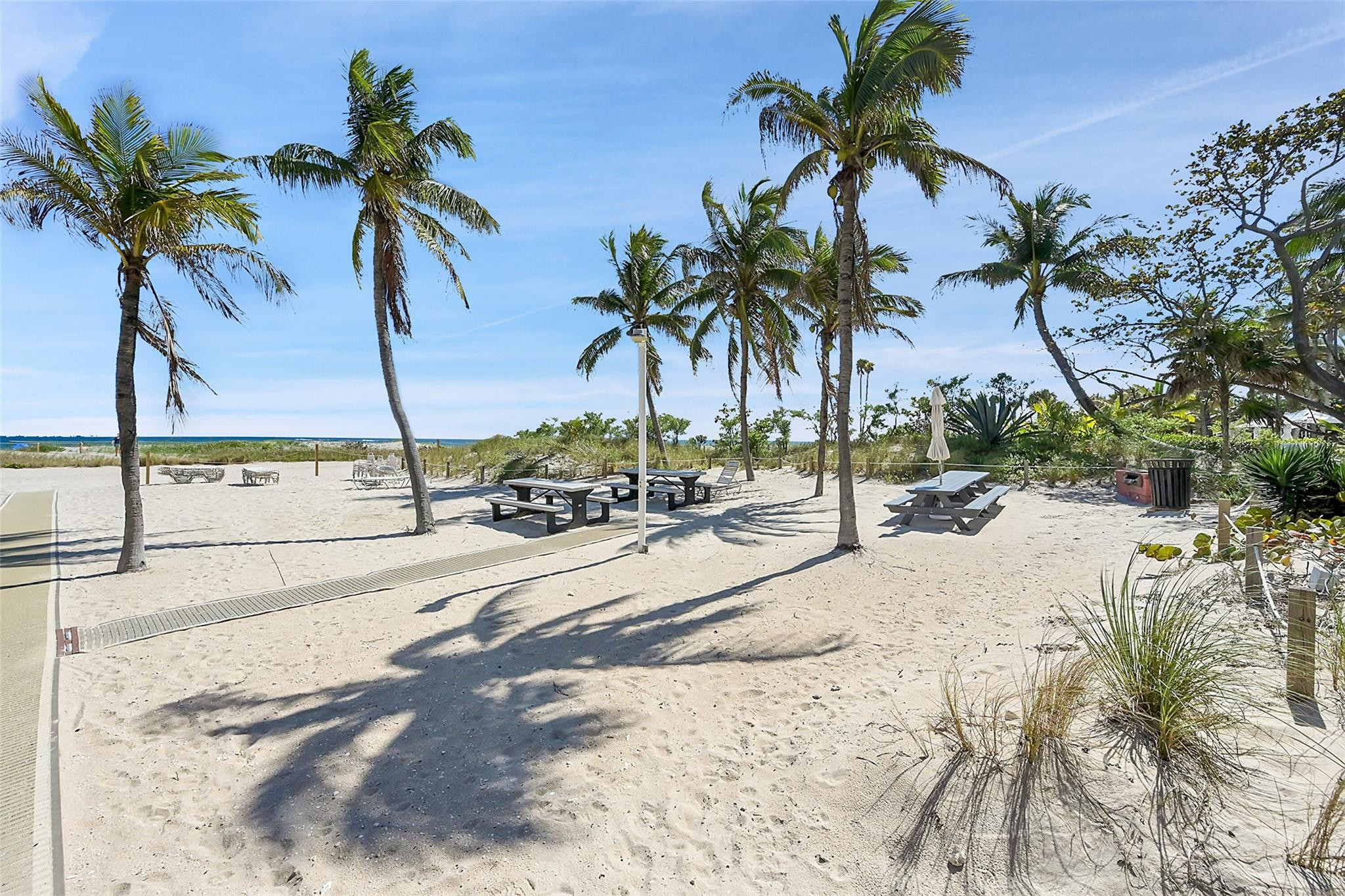 750 N Ocean Blvd 1705