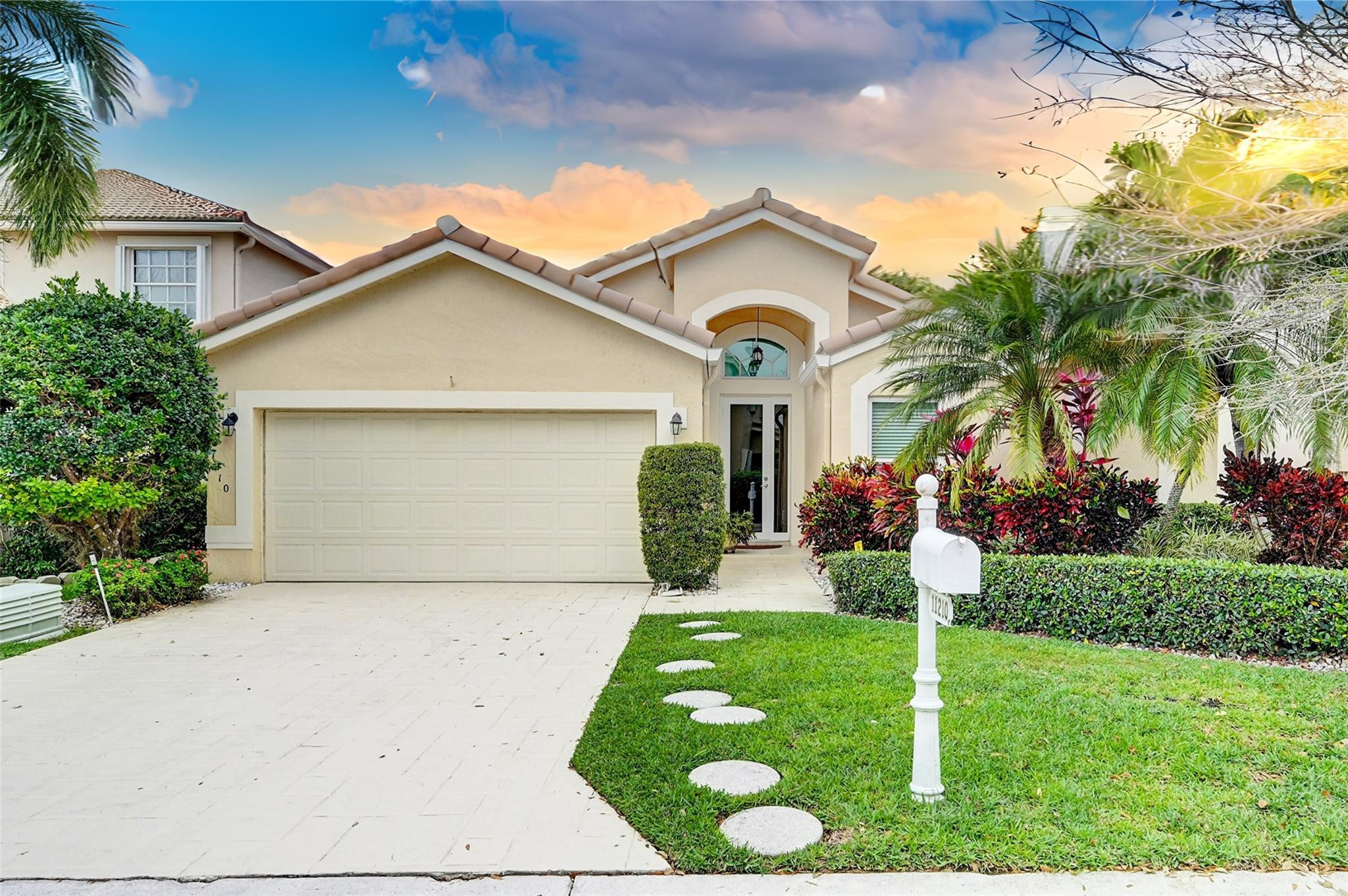 11210 NW 52nd St