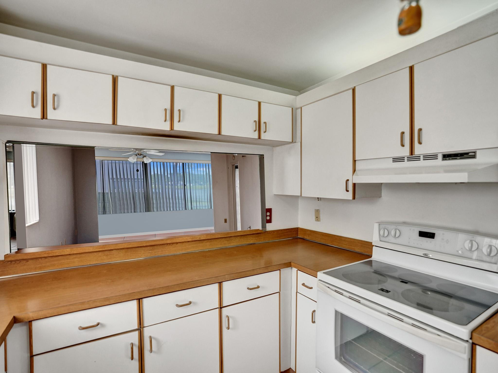 9751 N Belfort Cir 101