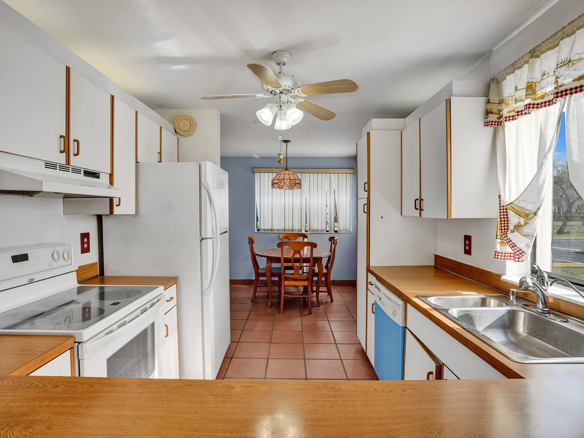 9751 N Belfort Cir 101