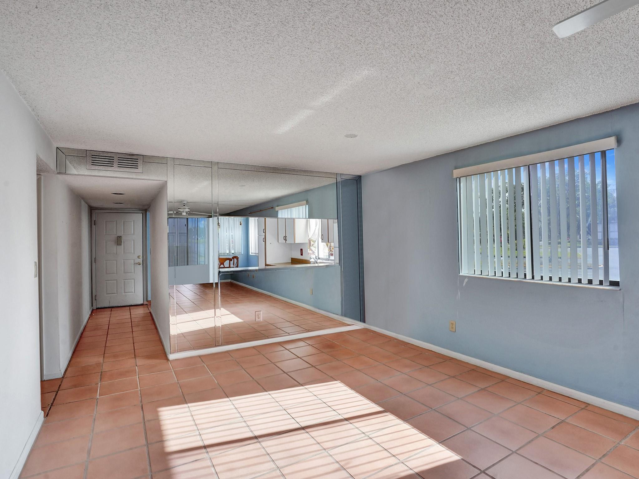 9751 N Belfort Cir 101