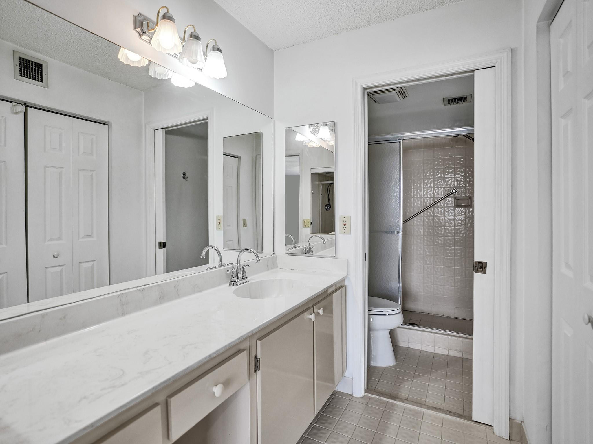 9751 N Belfort Cir 101