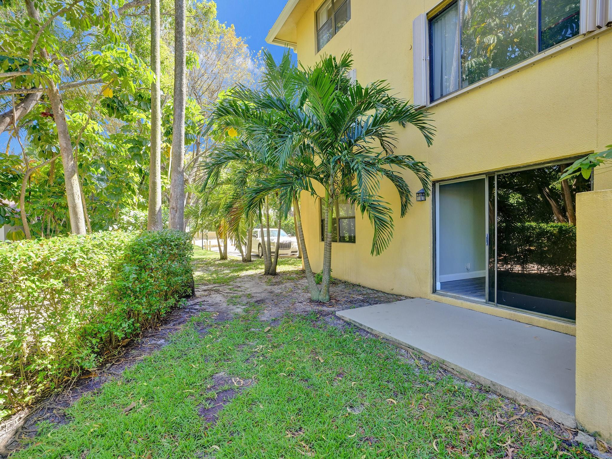 11441 NW 39TH CT 120-3