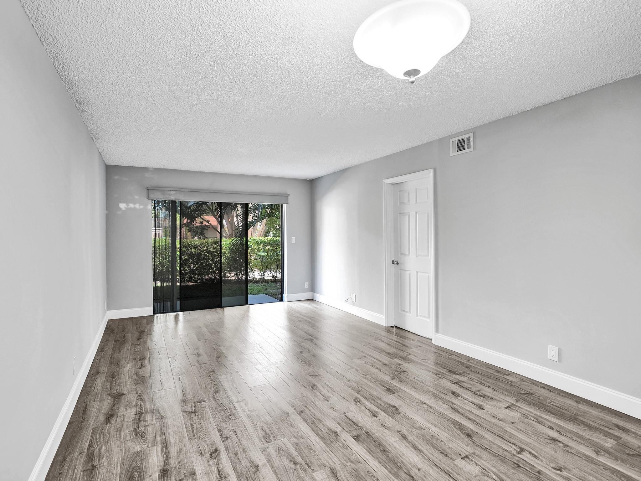 11441 NW 39TH CT 120-3