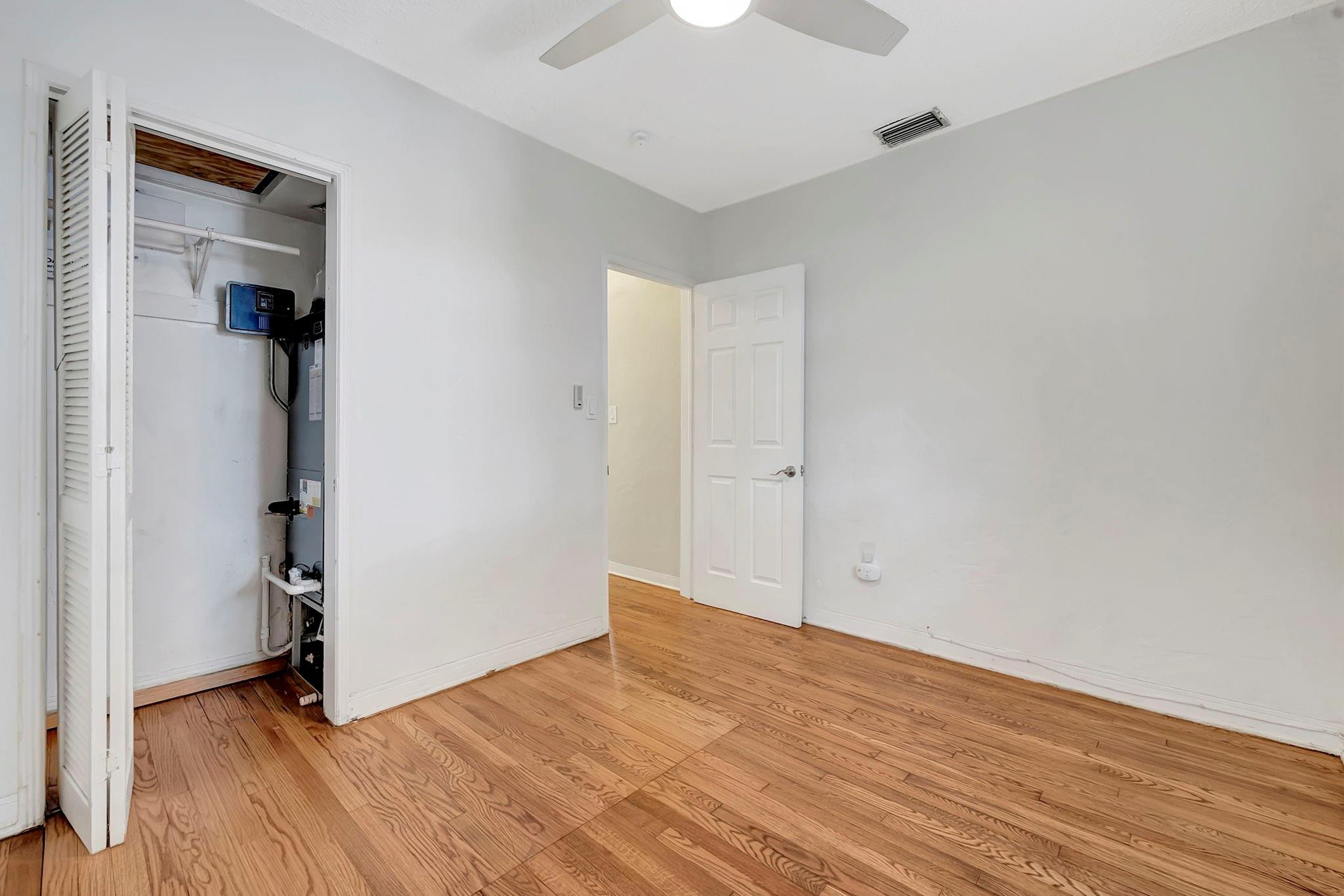 273 NE 107th St