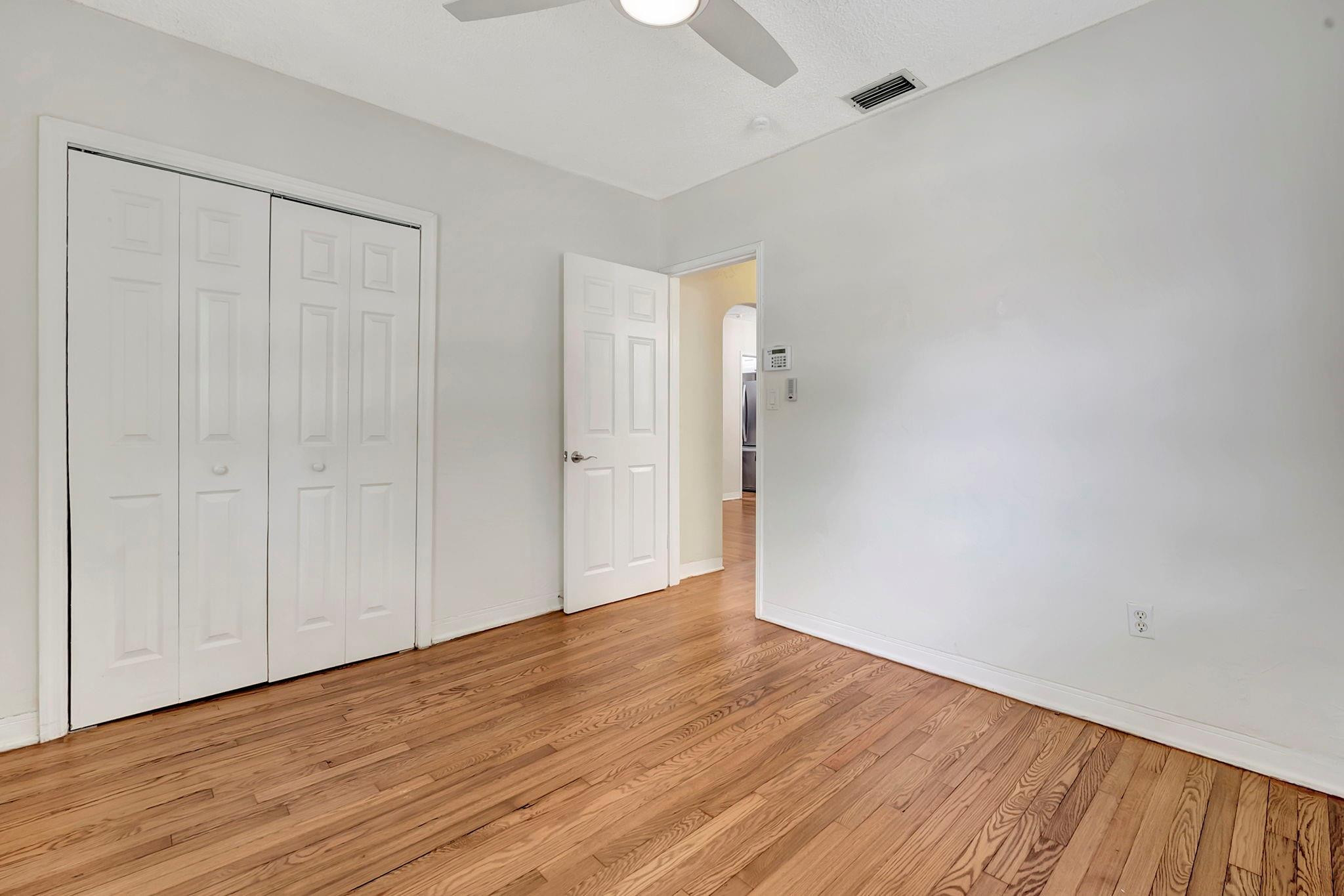 273 NE 107th St