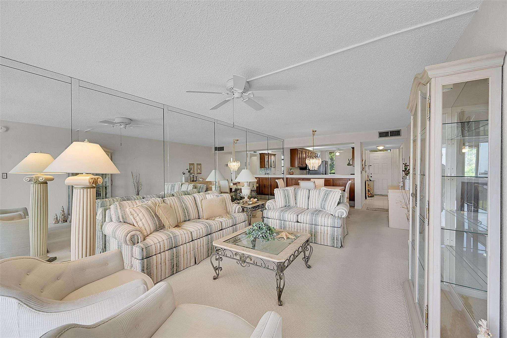 6547 Coral Lake Dr 411