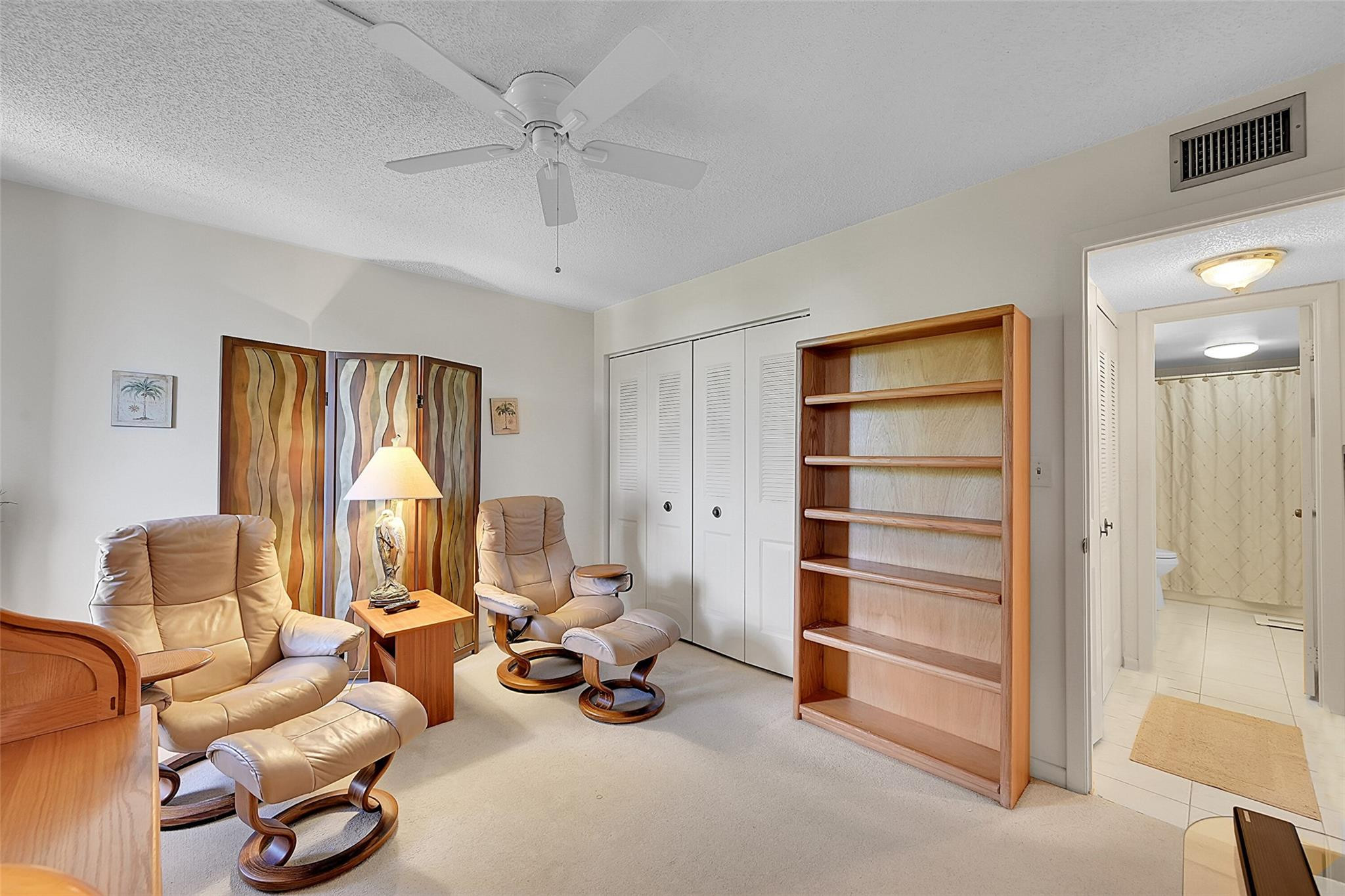 6547 Coral Lake Dr 411