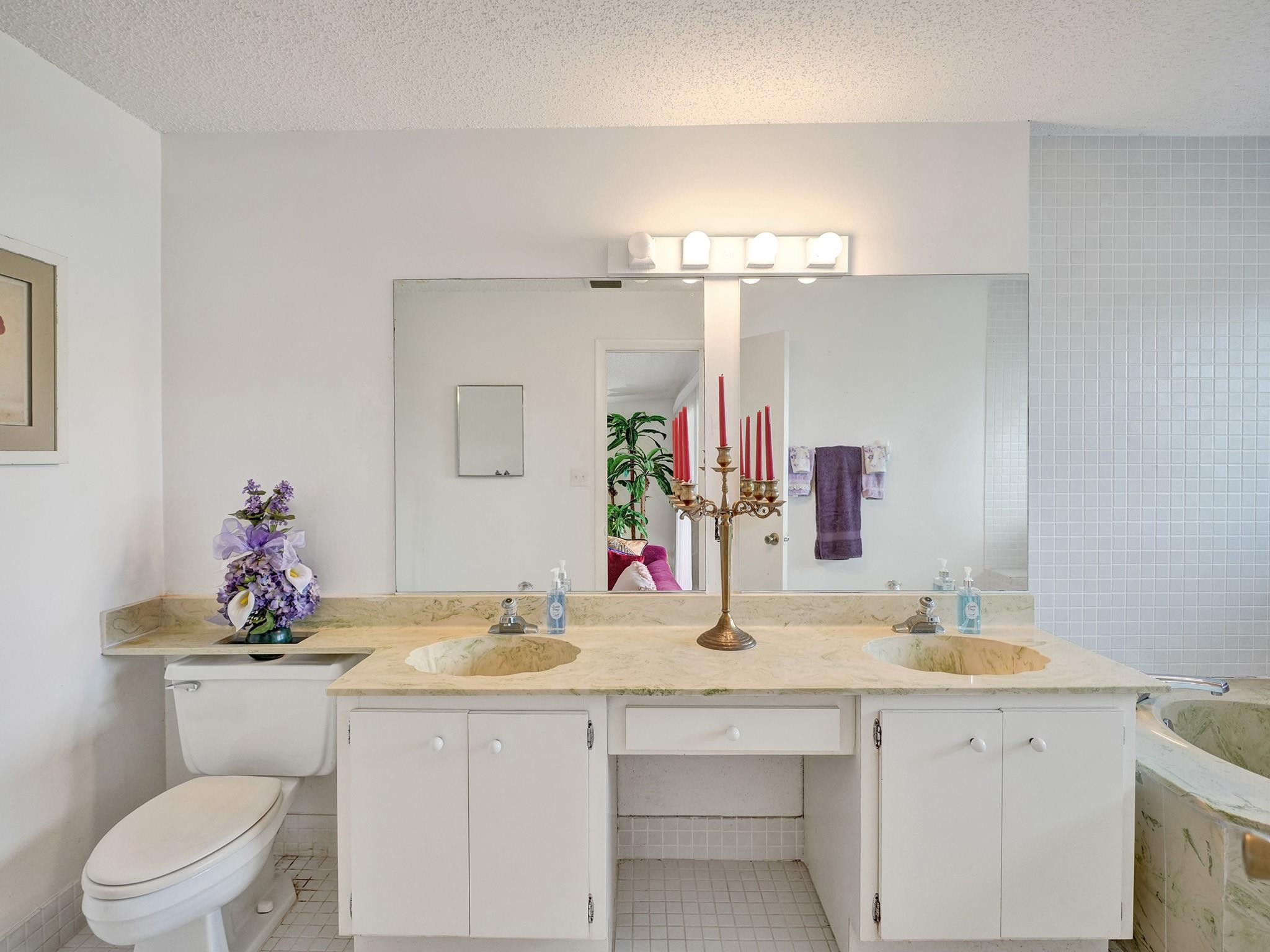 9931 W Atlantic Blvd