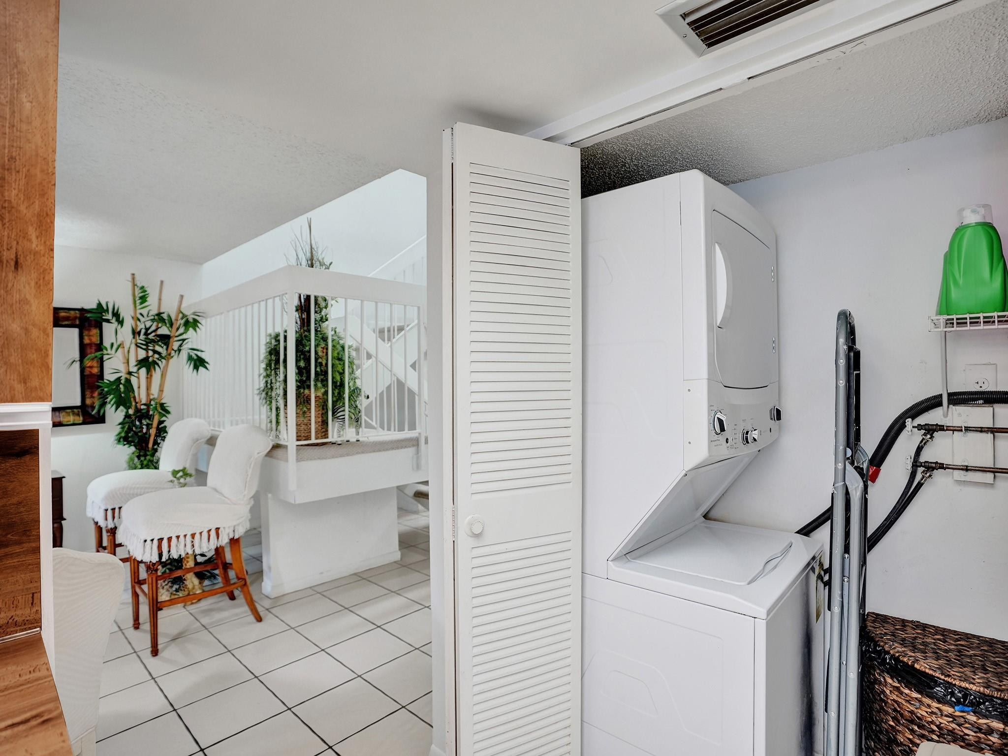 9931 W Atlantic Blvd