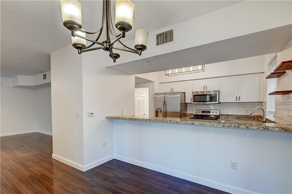 6746 W Sample Rd