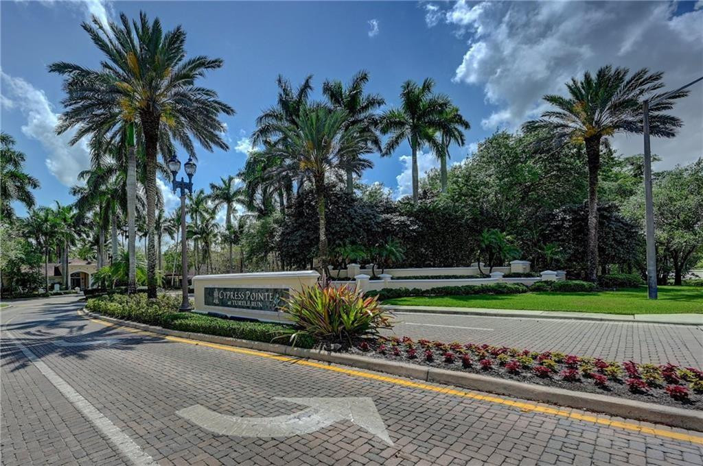 6746 W Sample Rd