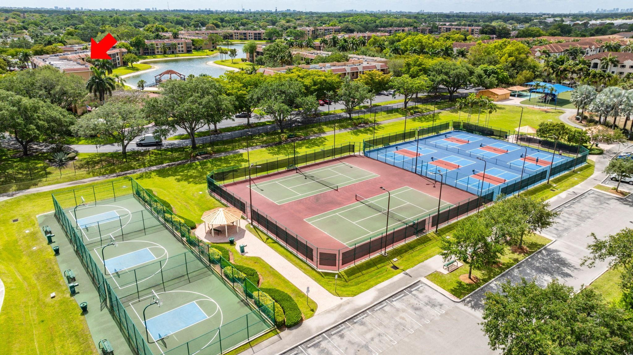 5618 Coral Lake Dr 206