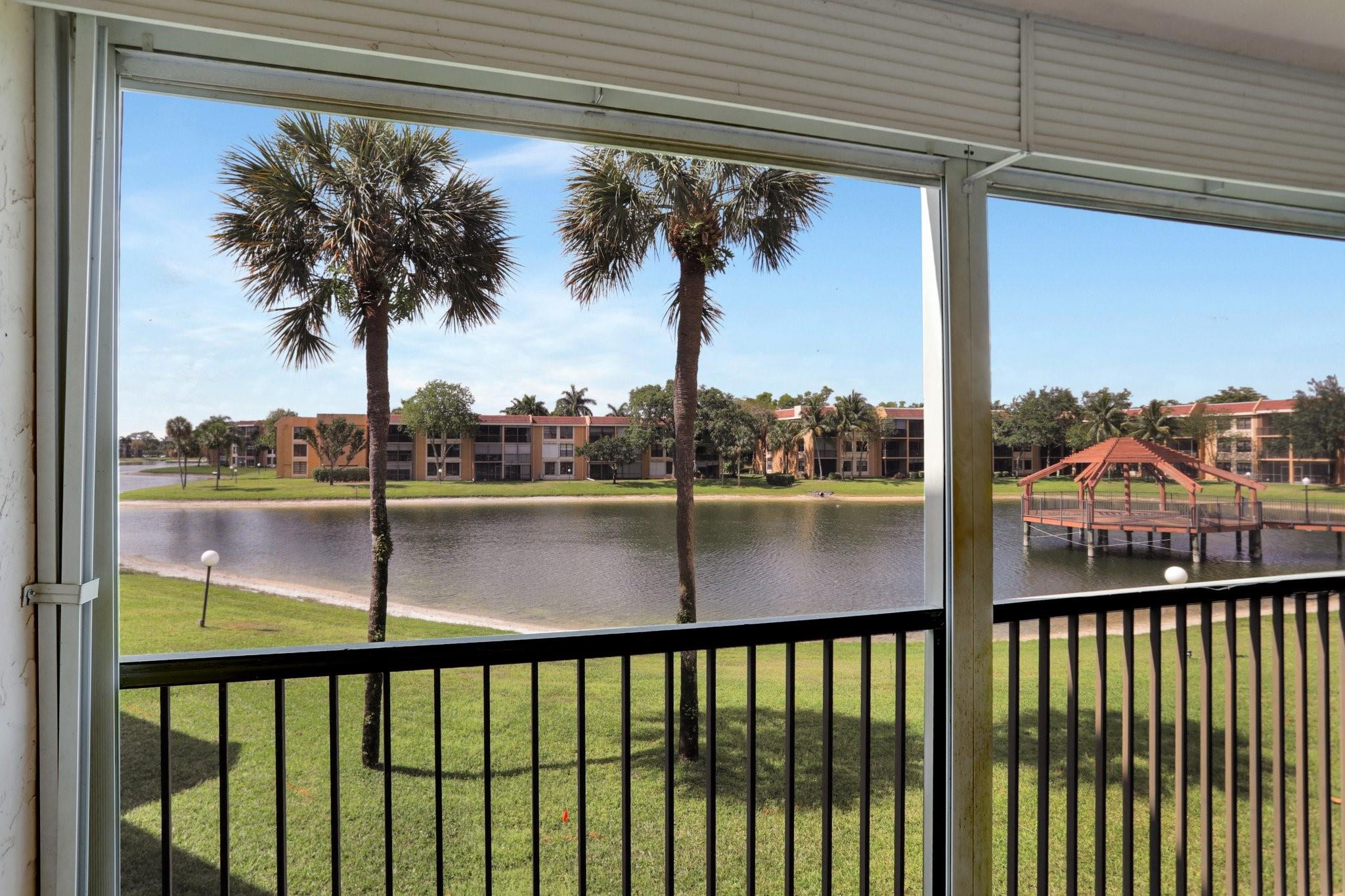 5618 Coral Lake Dr 206