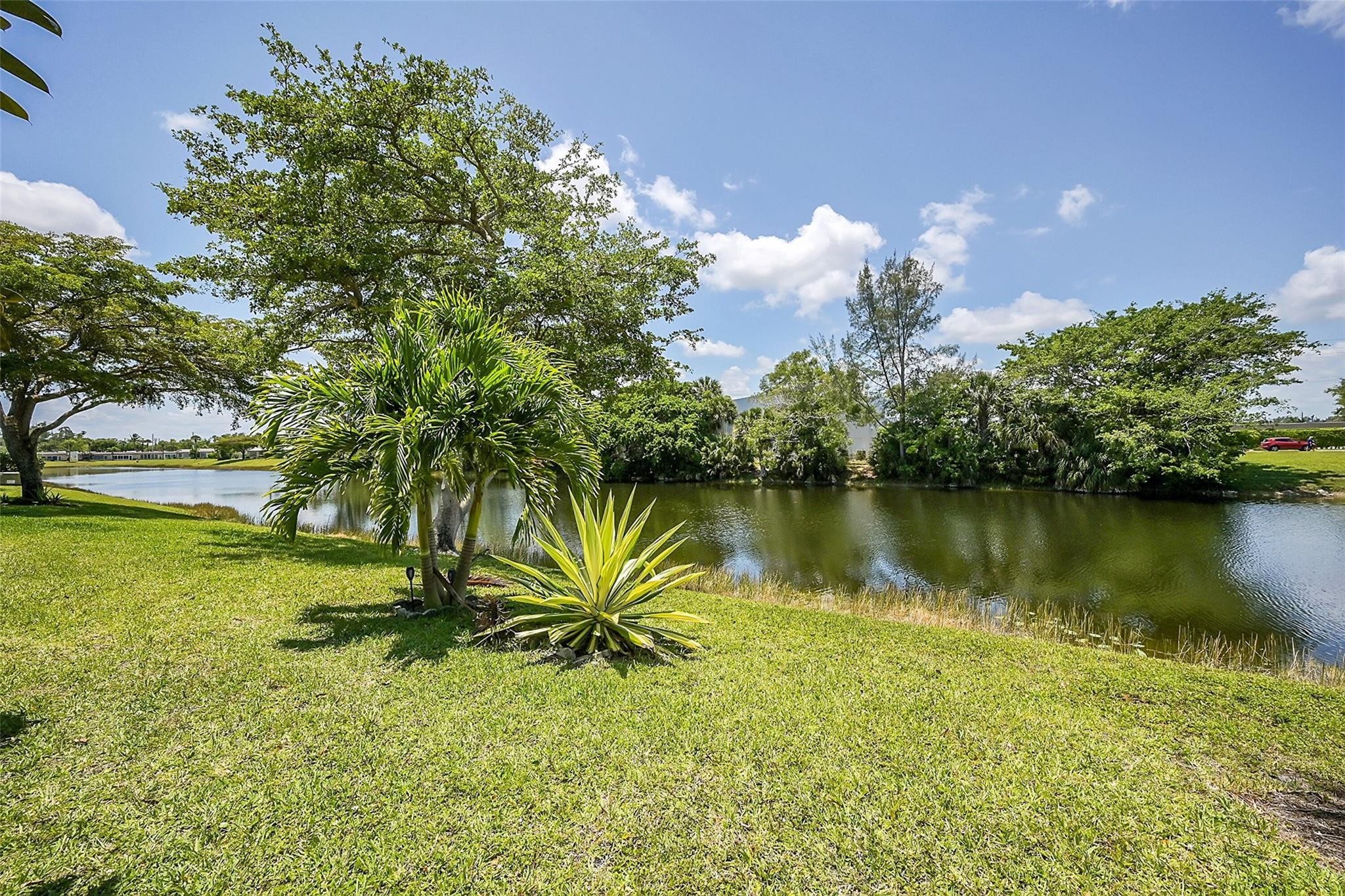 163 Lake Meryl Drive 163