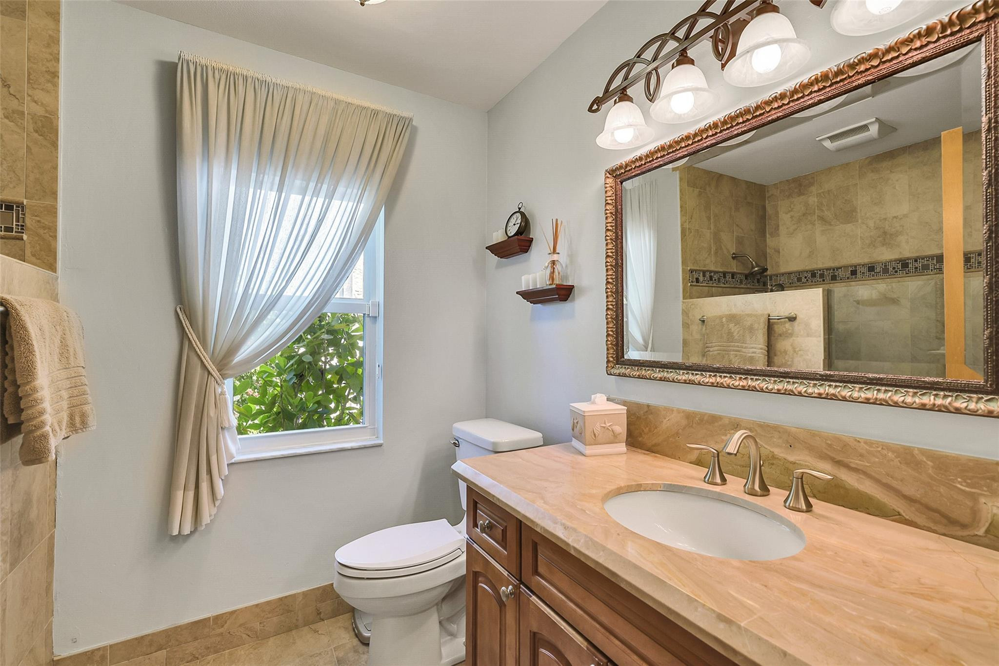 4550 NW 49th Ct