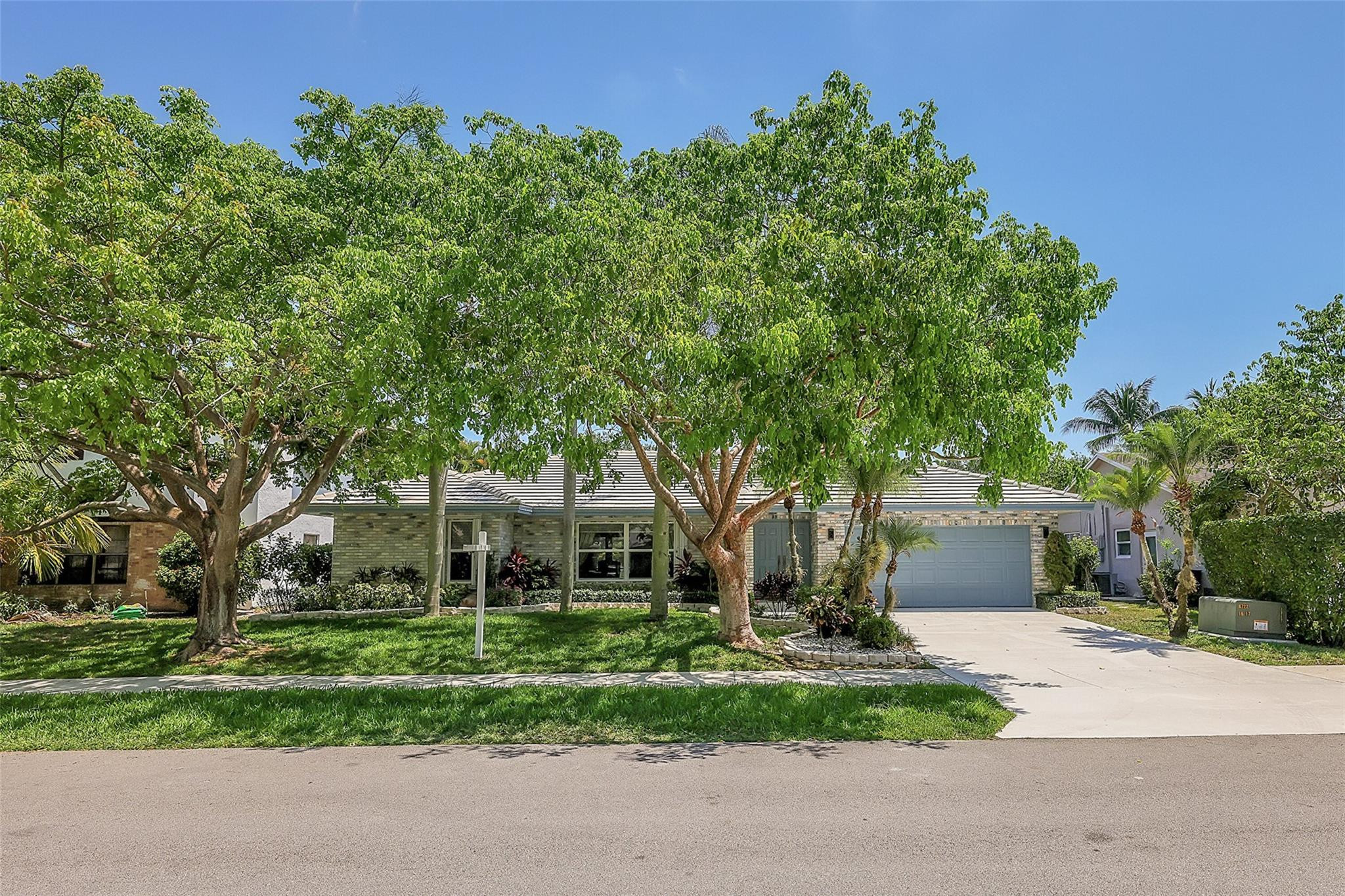4550 NW 49th Ct