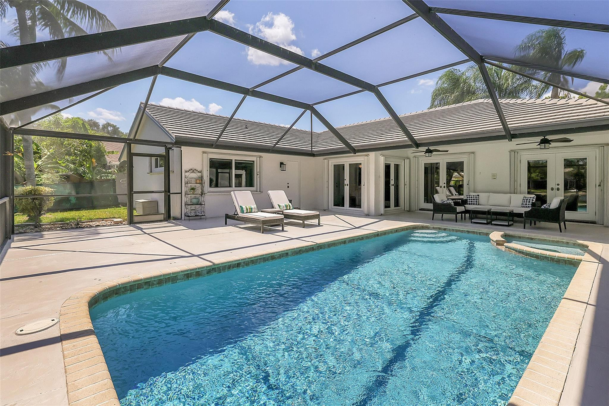 4550 NW 49th Ct