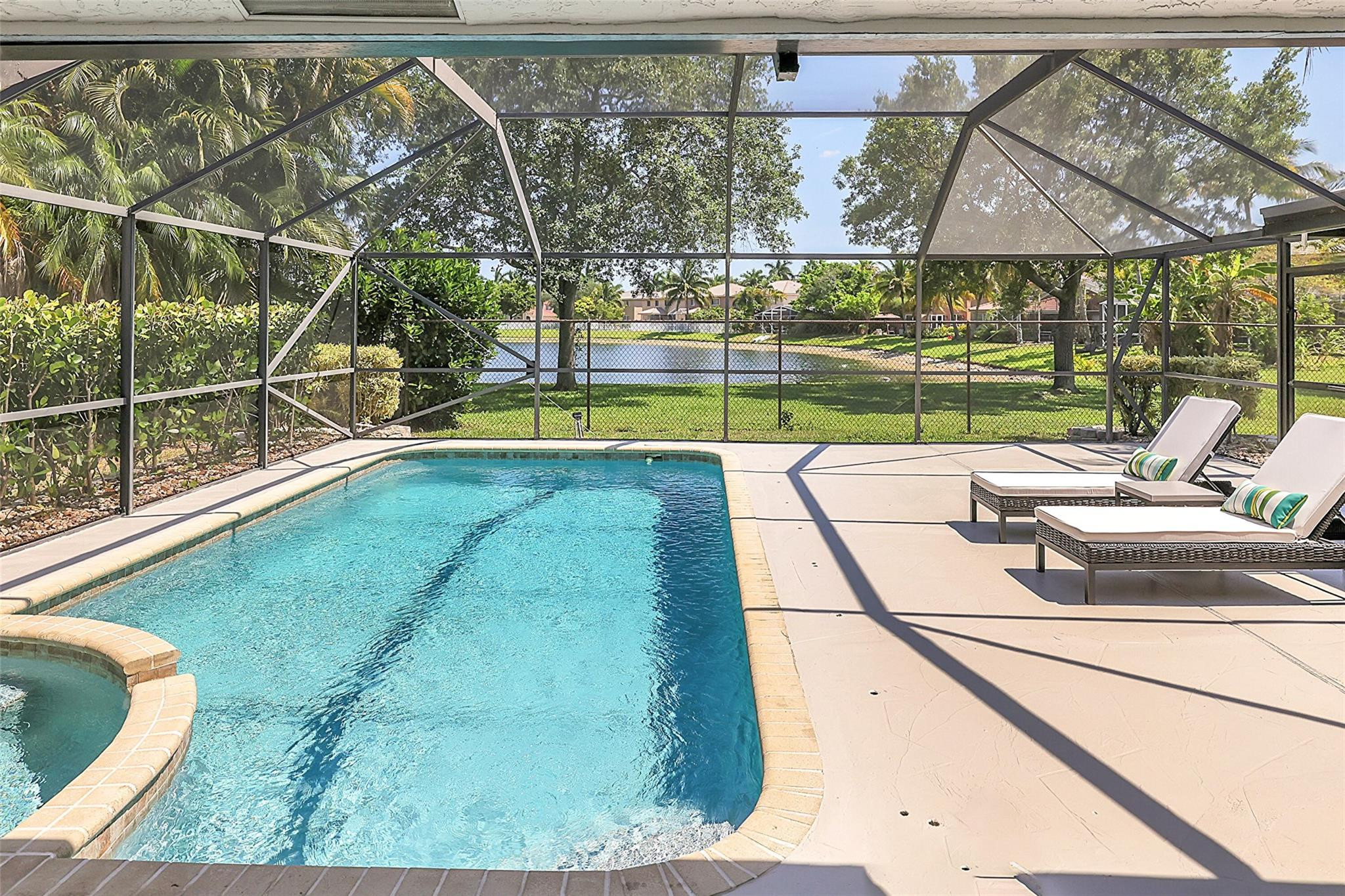 4550 NW 49th Ct