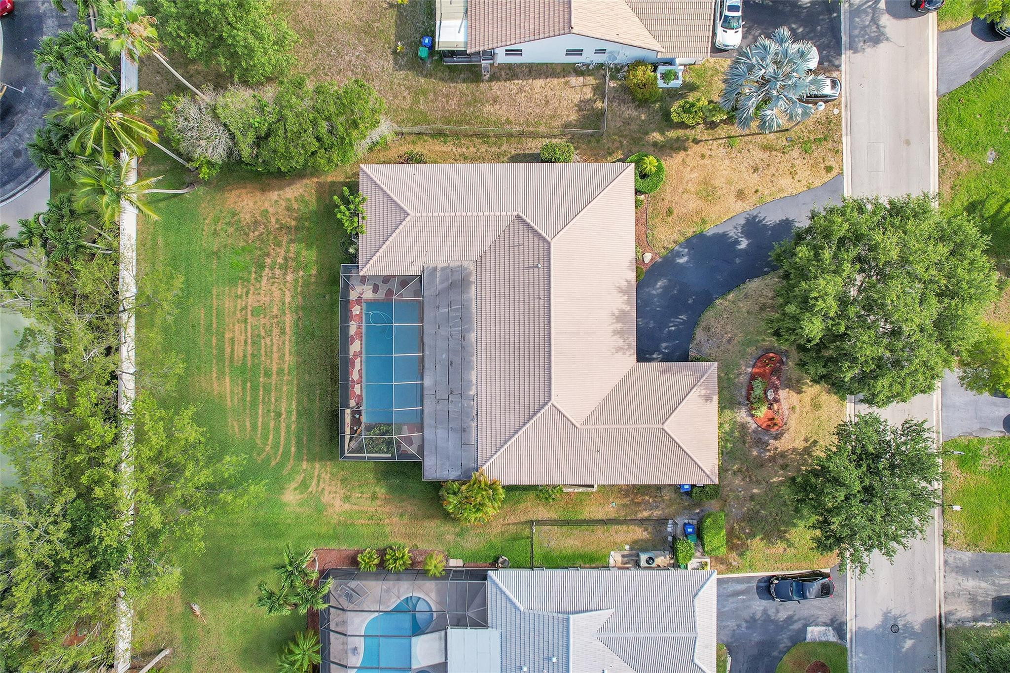 704 NW 101st Ter