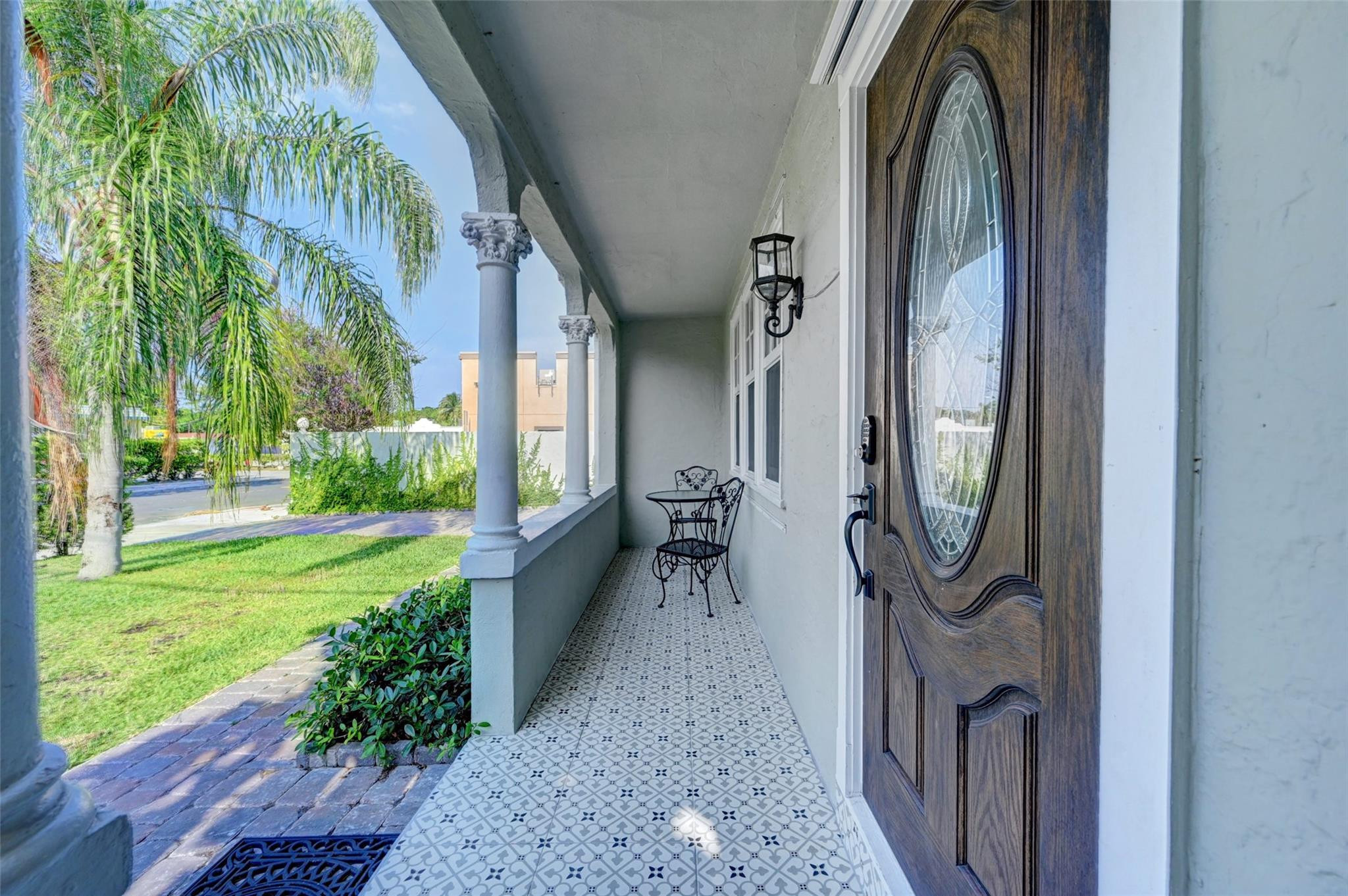 412 El Prado