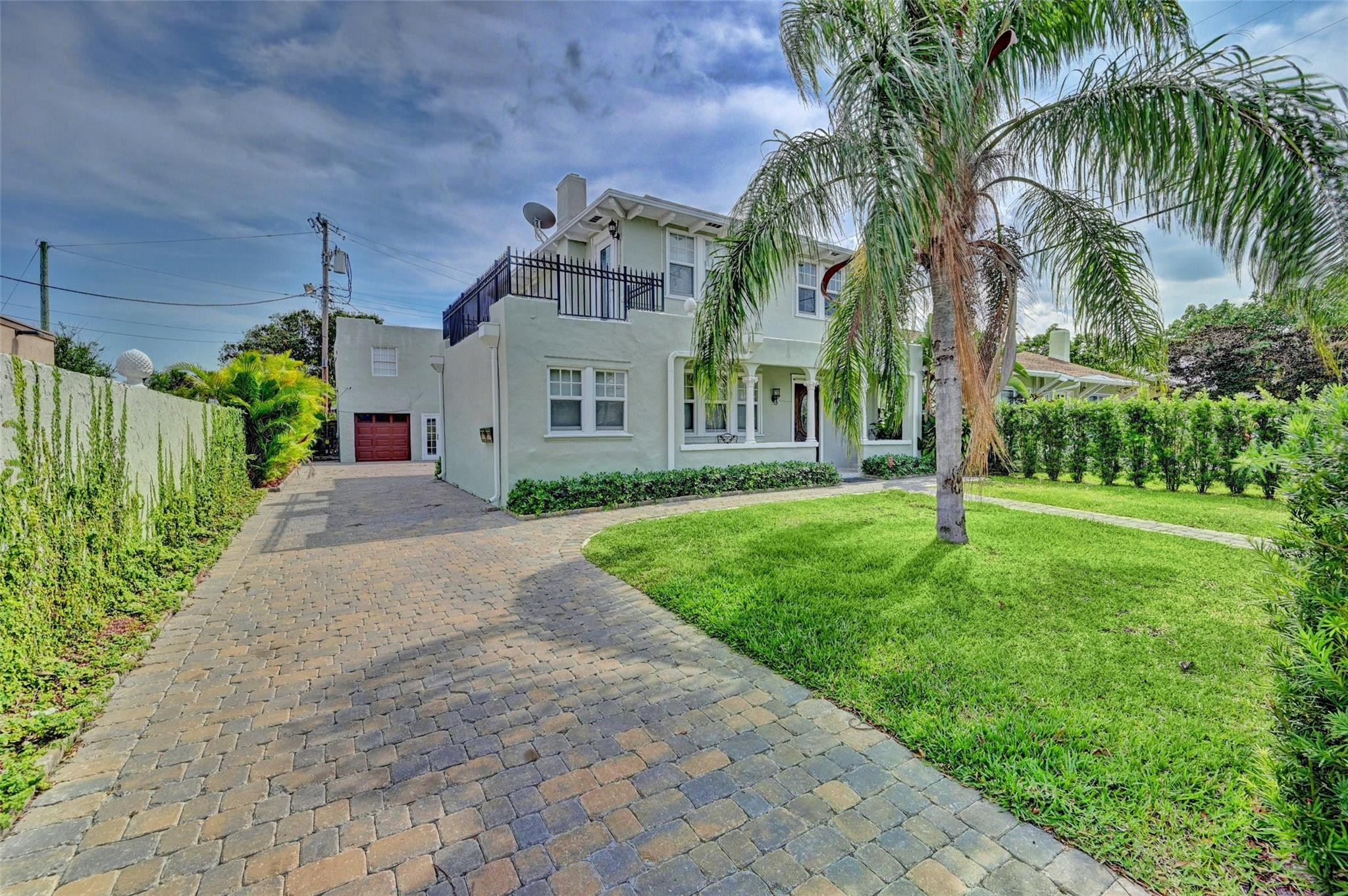 412 El Prado