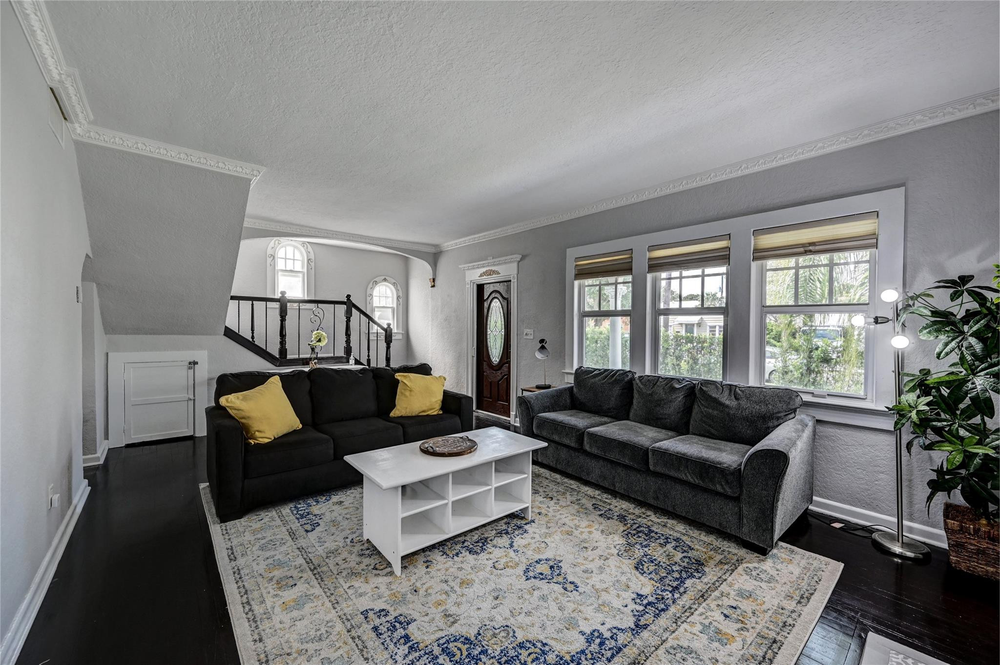 412 El Prado