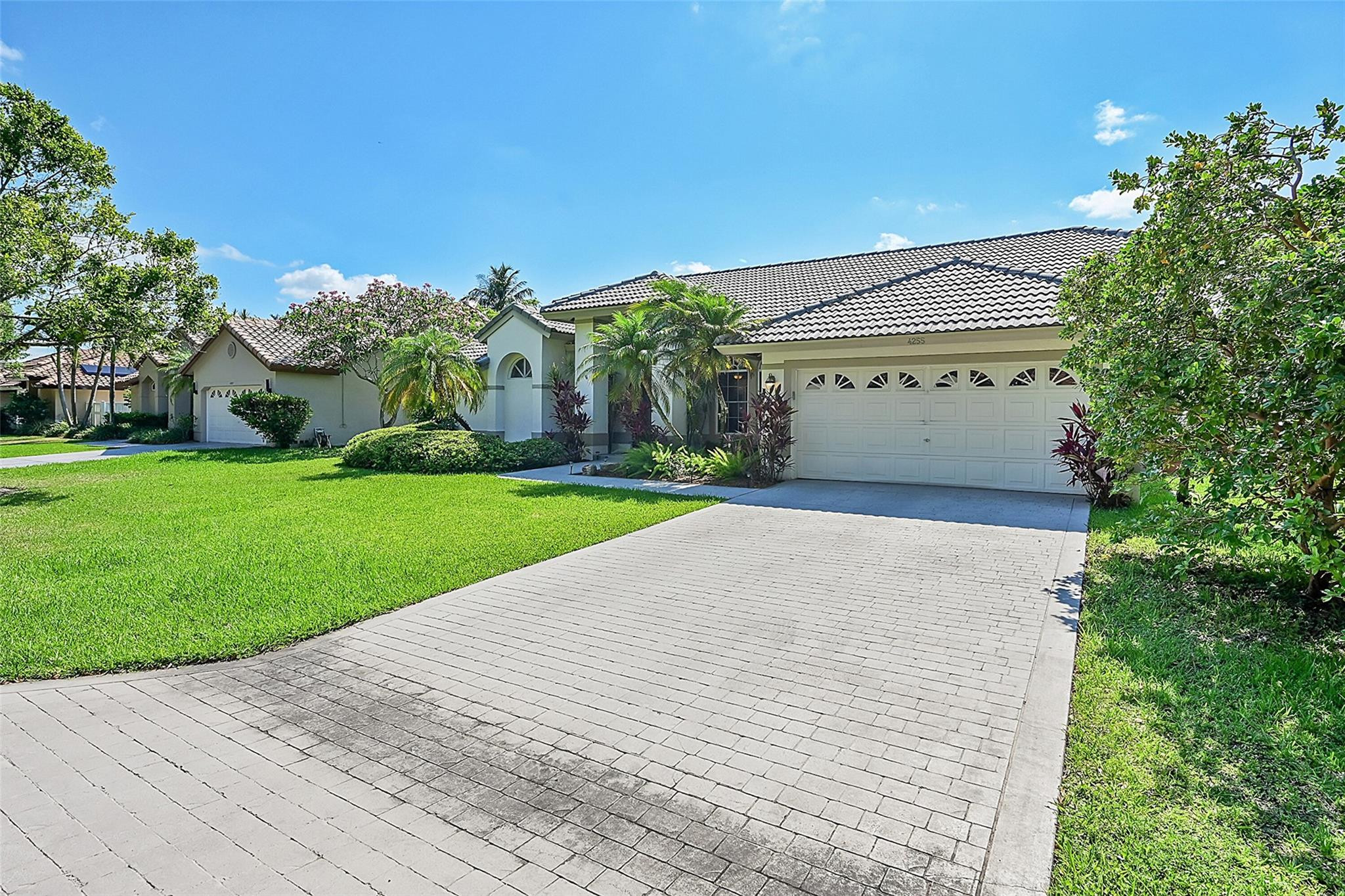 4255 NW 62nd Ave