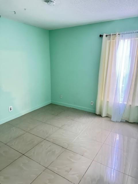 2946 NW 53rd Ter