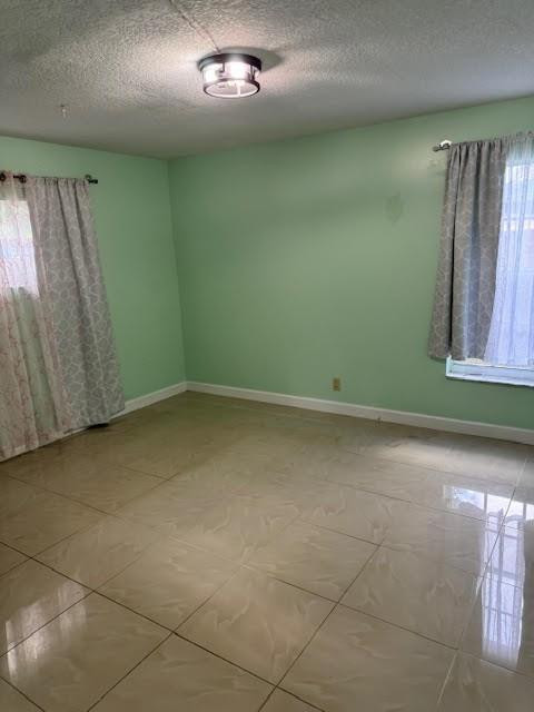 2946 NW 53rd Ter