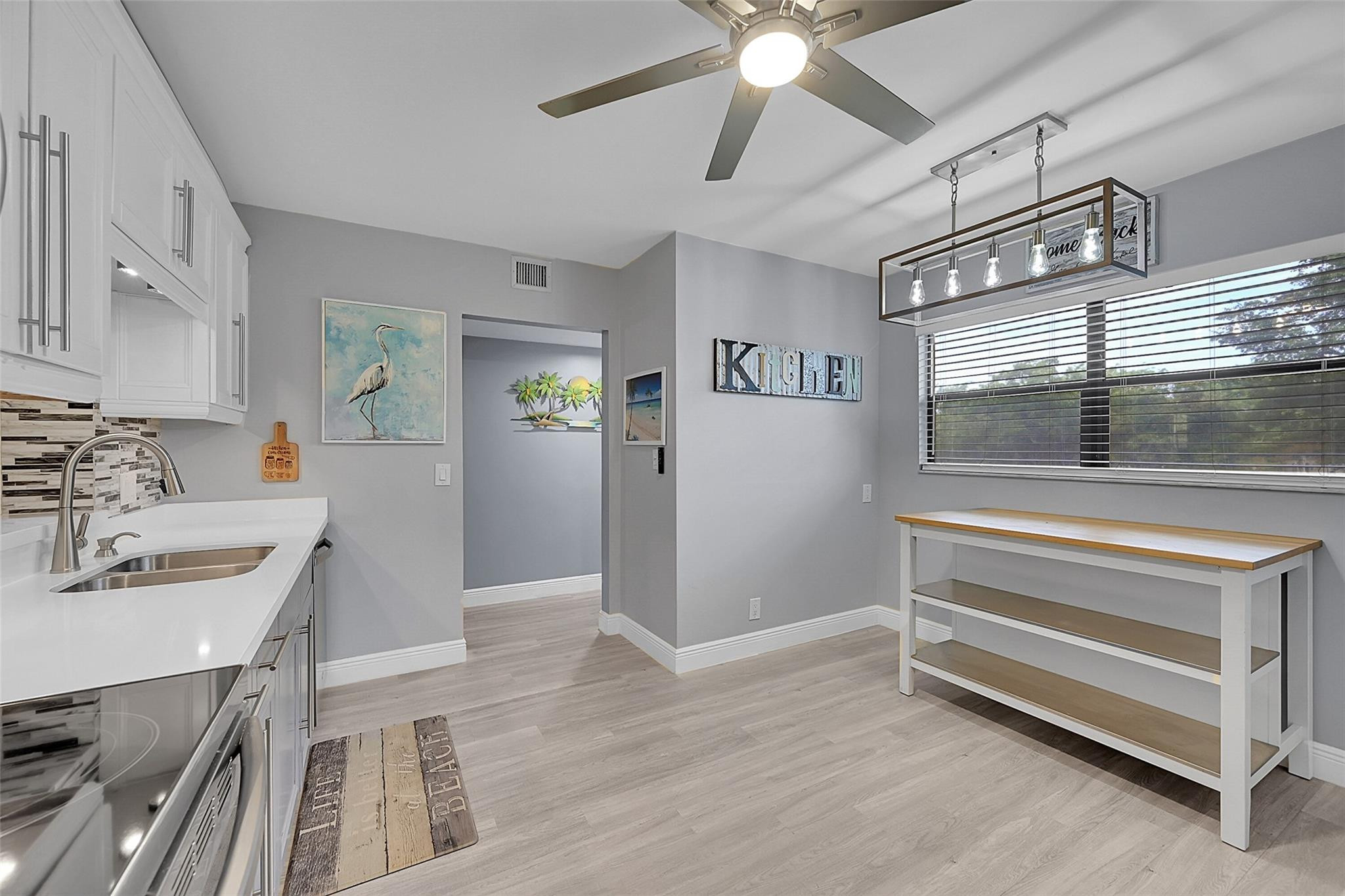 1818 Hammock Blvd 222