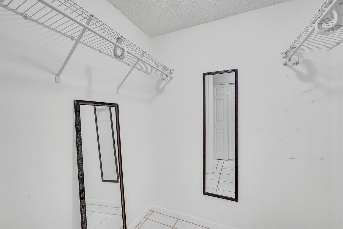 4111 Stirling Rd 304