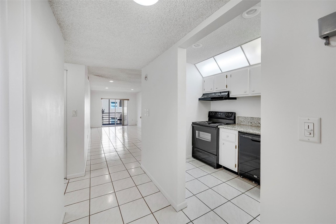 4111 Stirling Rd 304