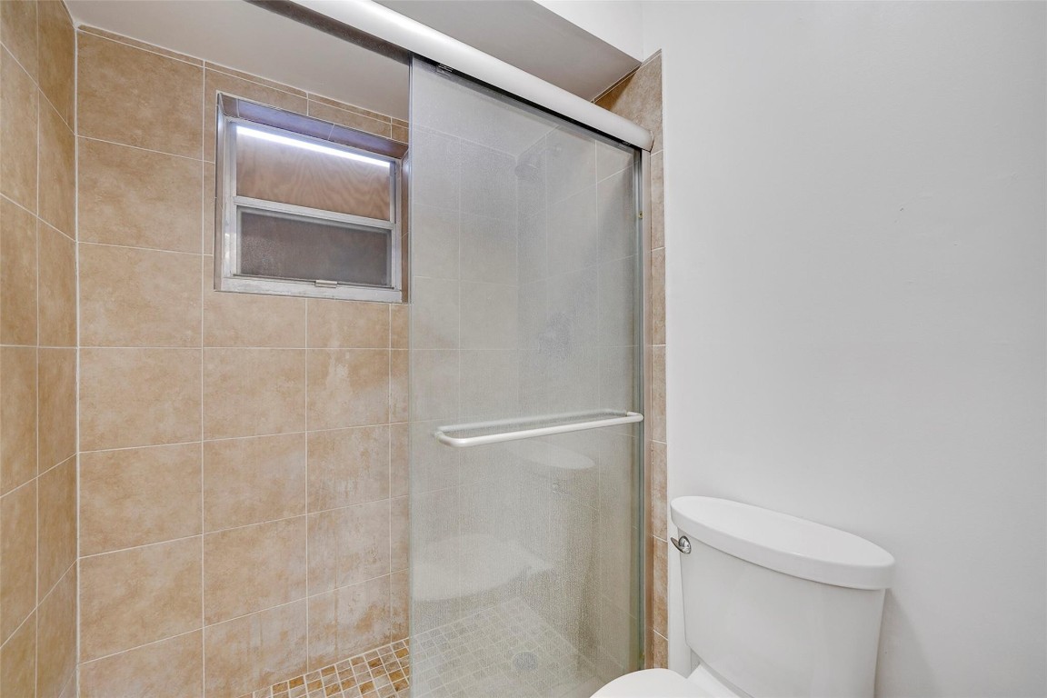 4111 Stirling Rd 304