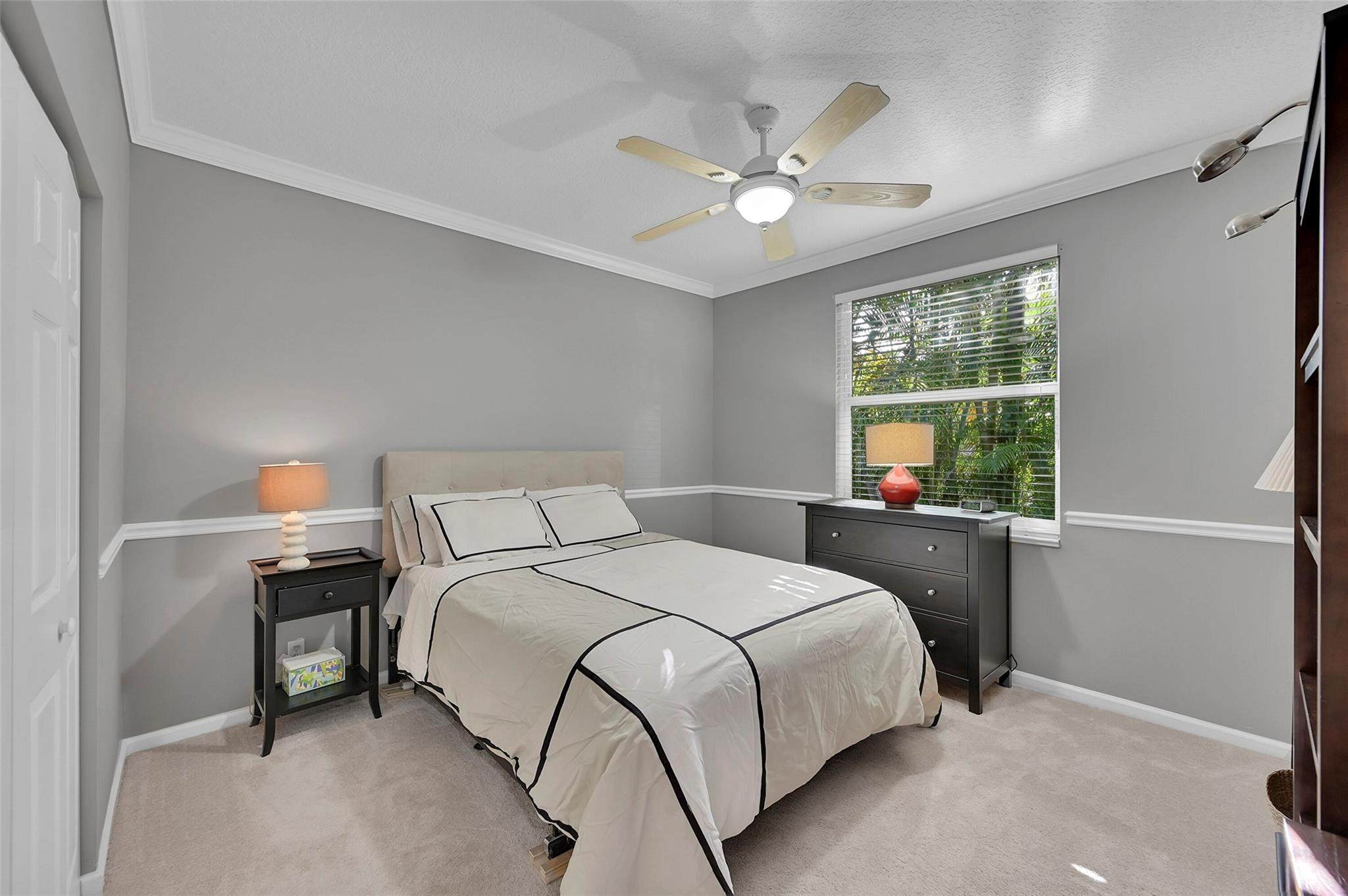 5079 Kensington Cir