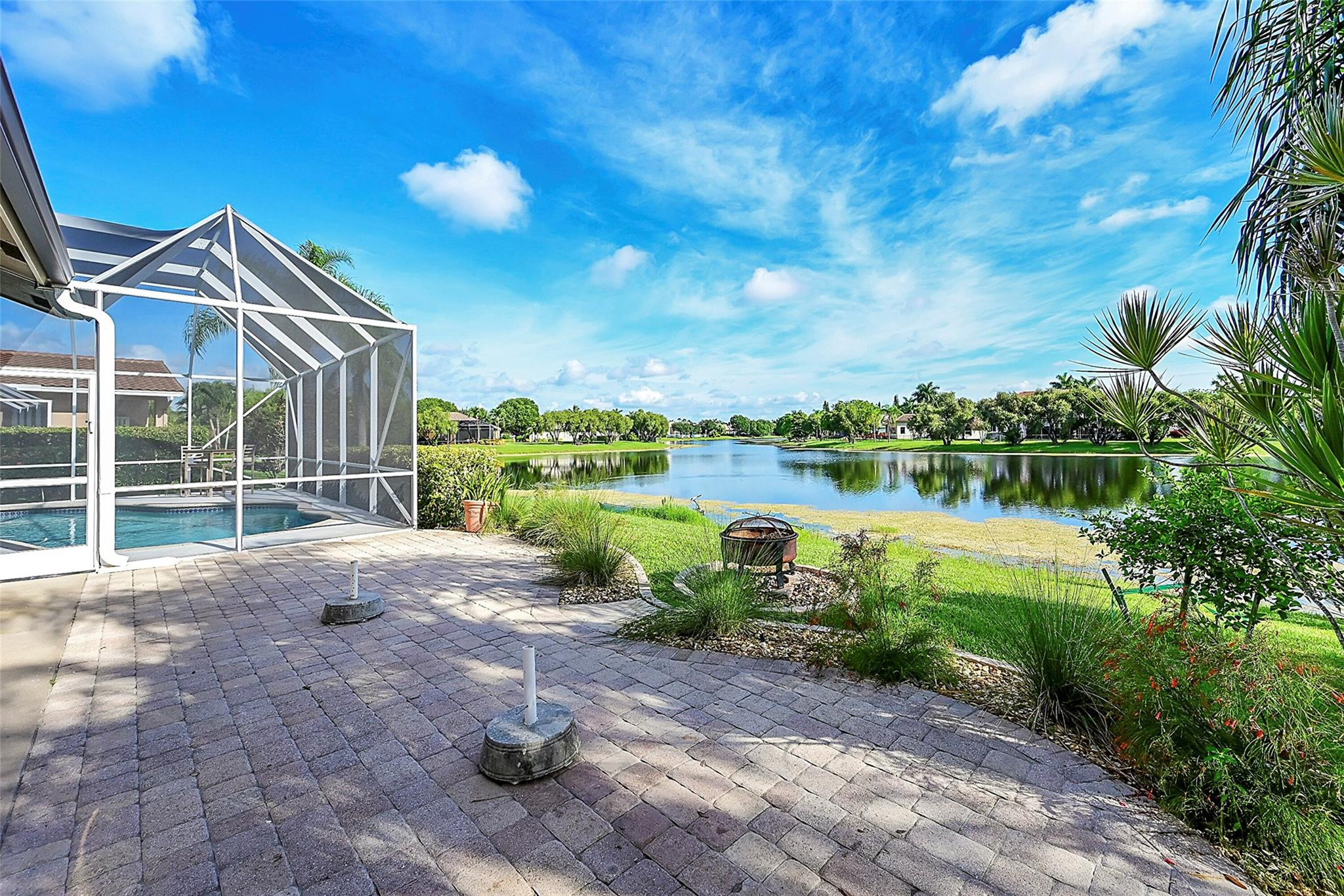 5079 Kensington Cir