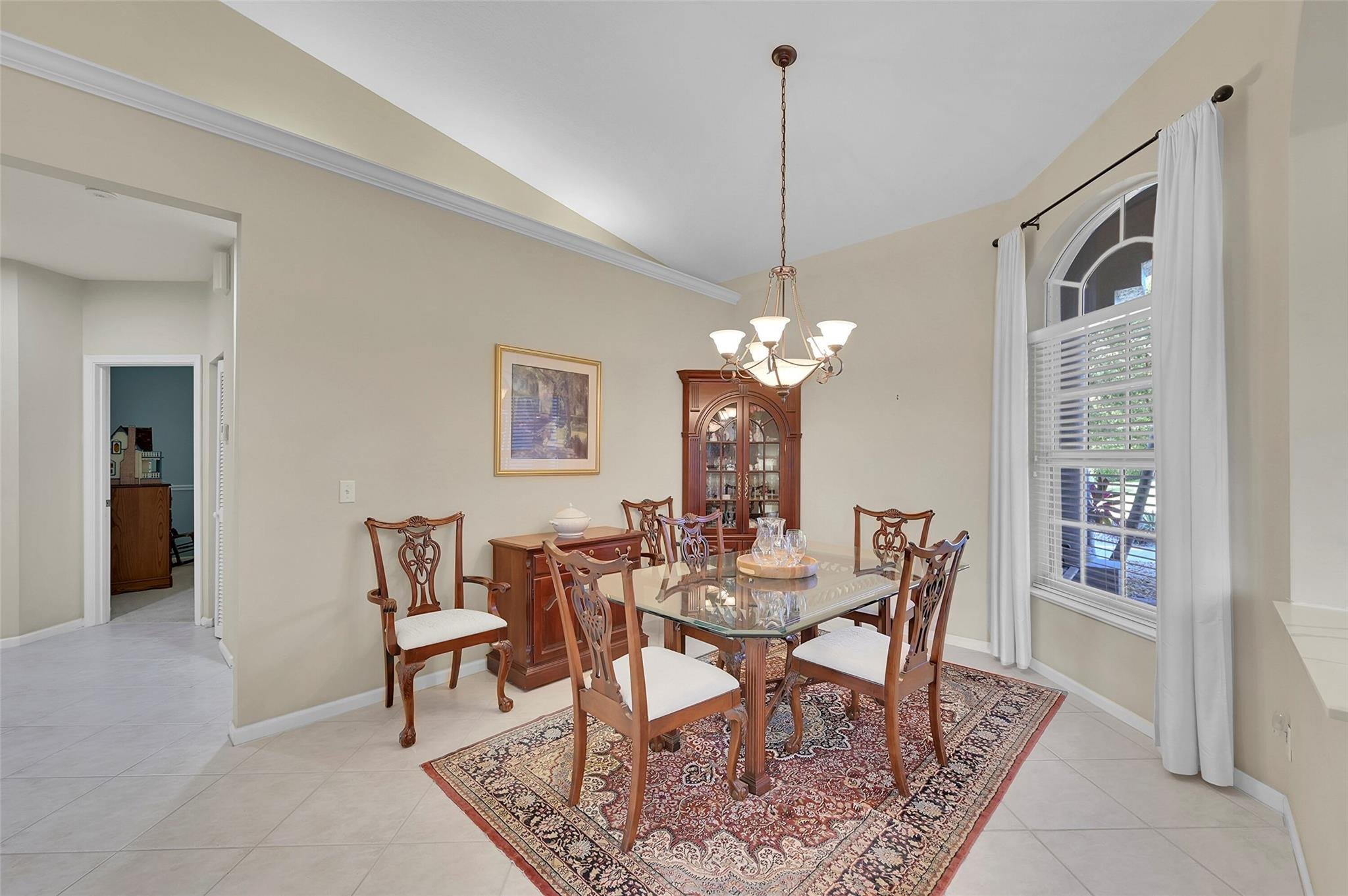 5079 Kensington Cir