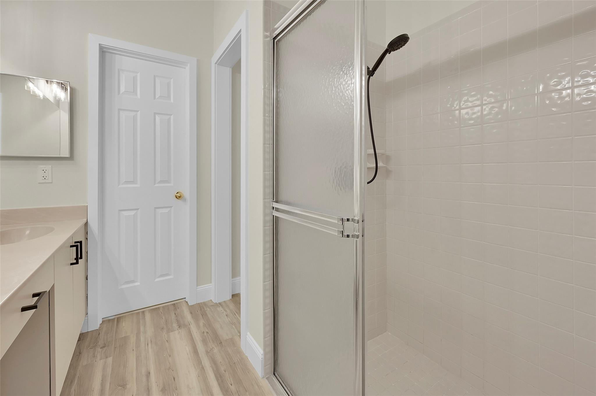 7524 Pinewalk Dr 173