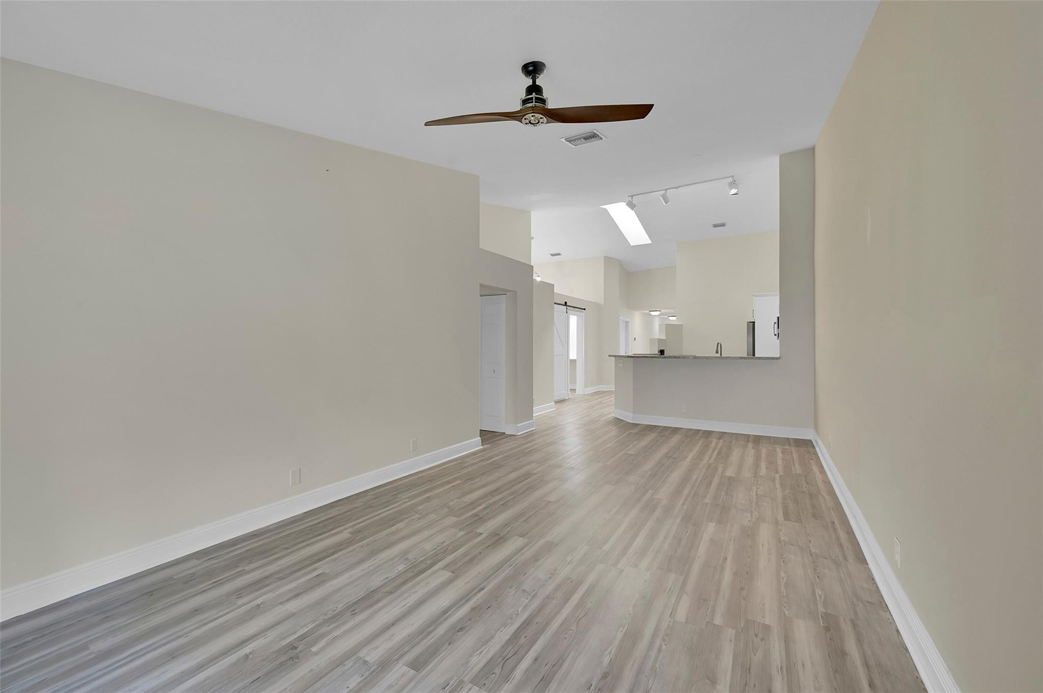 7524 Pinewalk Dr 173