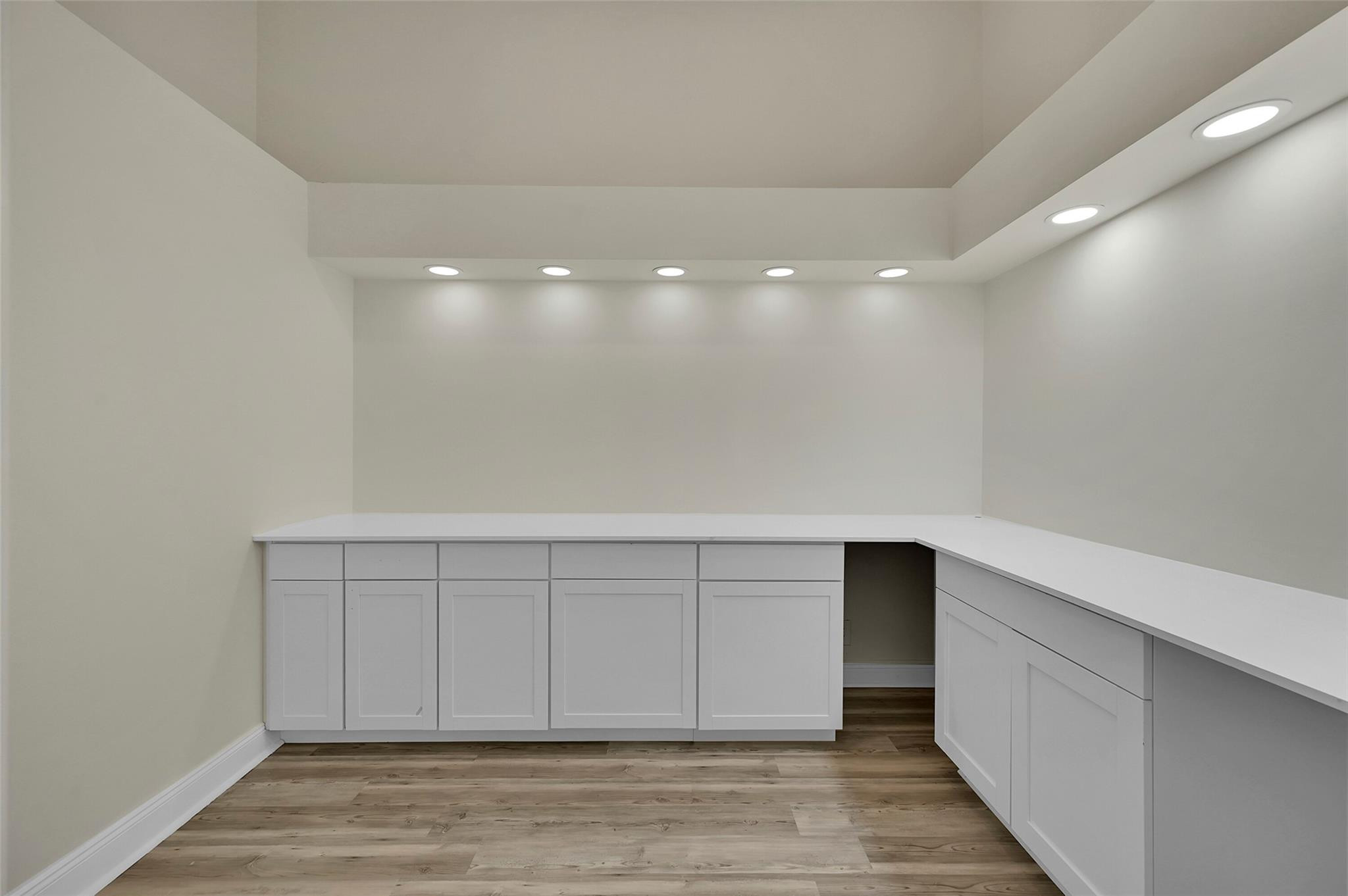 7524 Pinewalk Dr 173