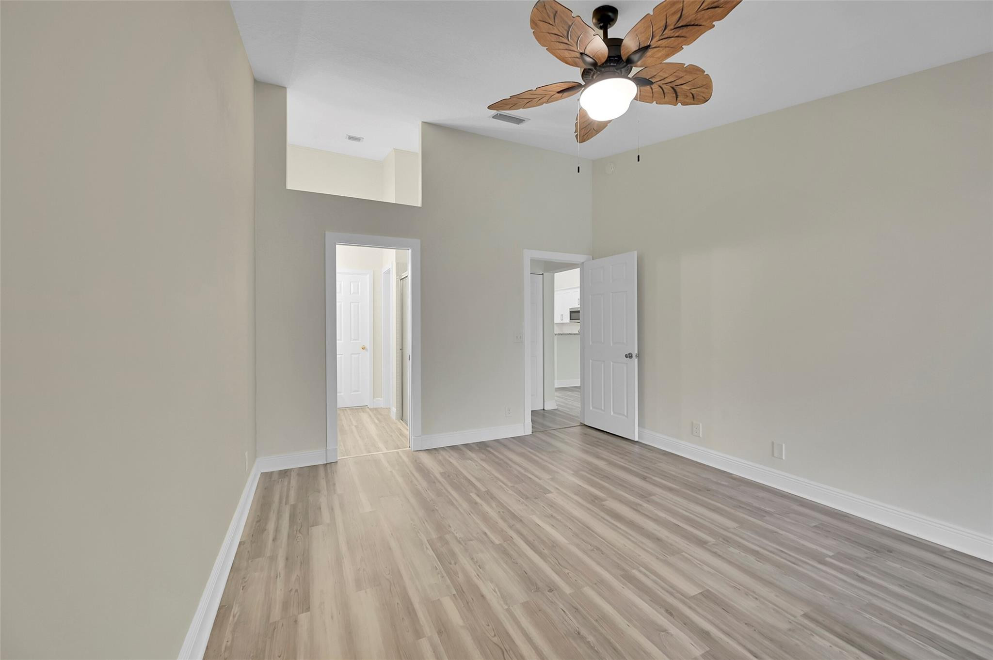 7524 Pinewalk Dr 173