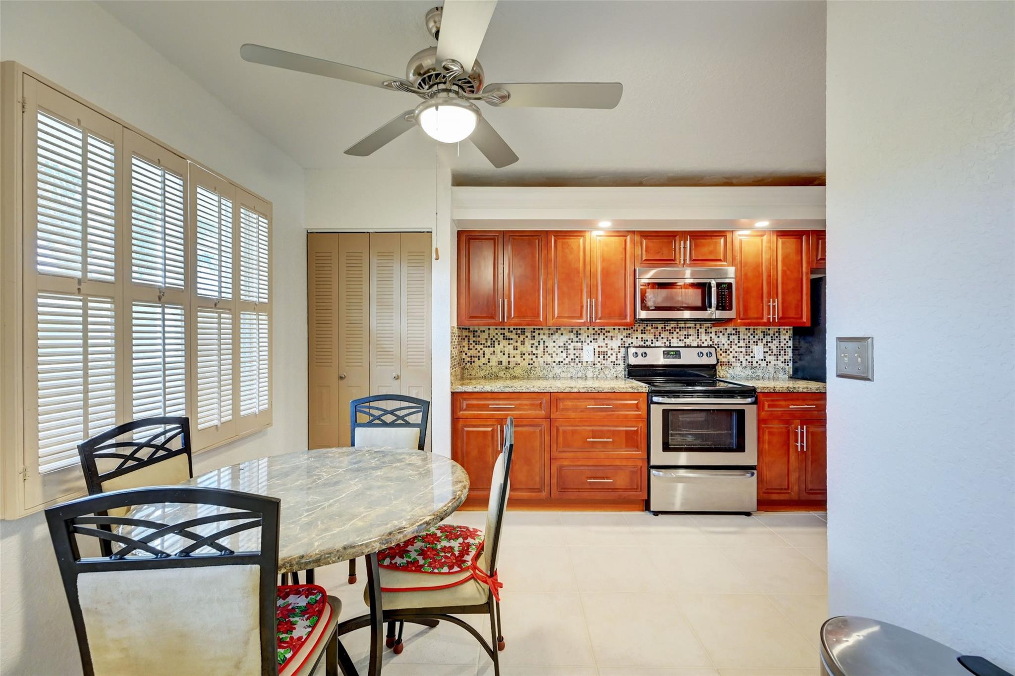 1803 Eleuthera Pt H2