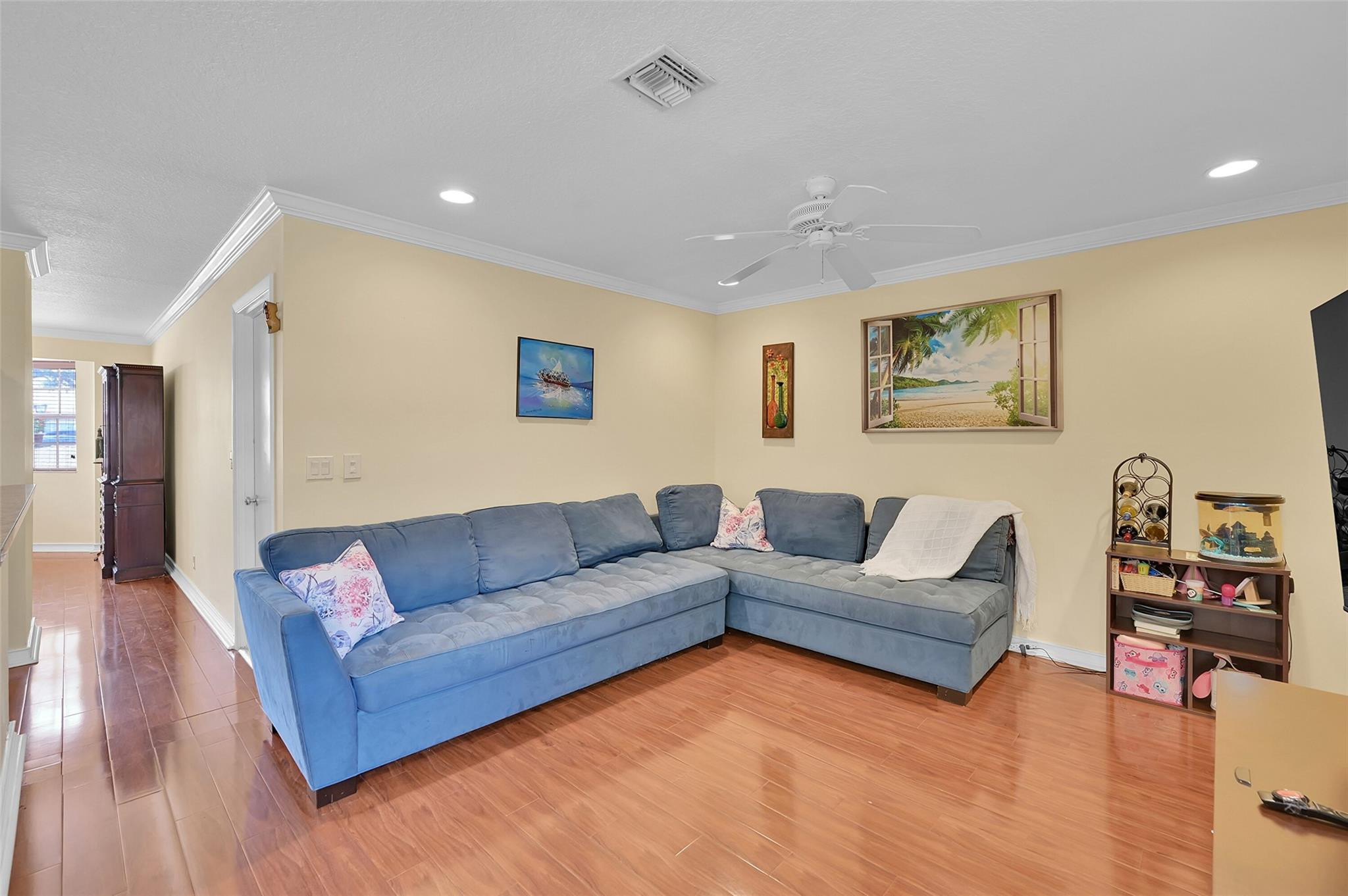 11325 Lakeview Dr 4N