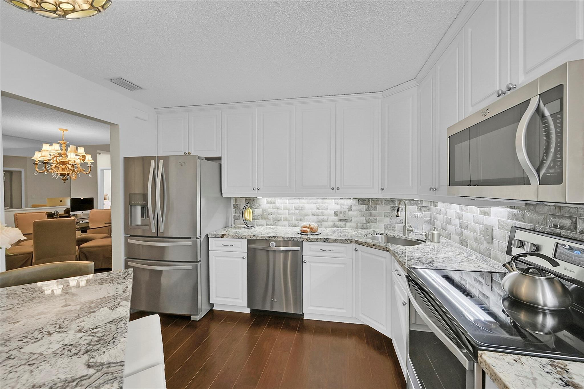 4101 Coral Tree Cir 312