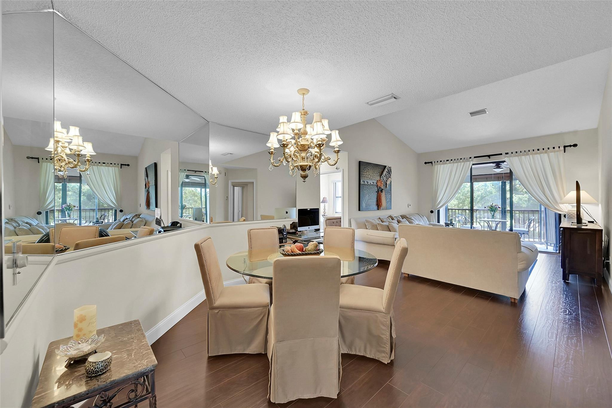 4101 Coral Tree Cir 312